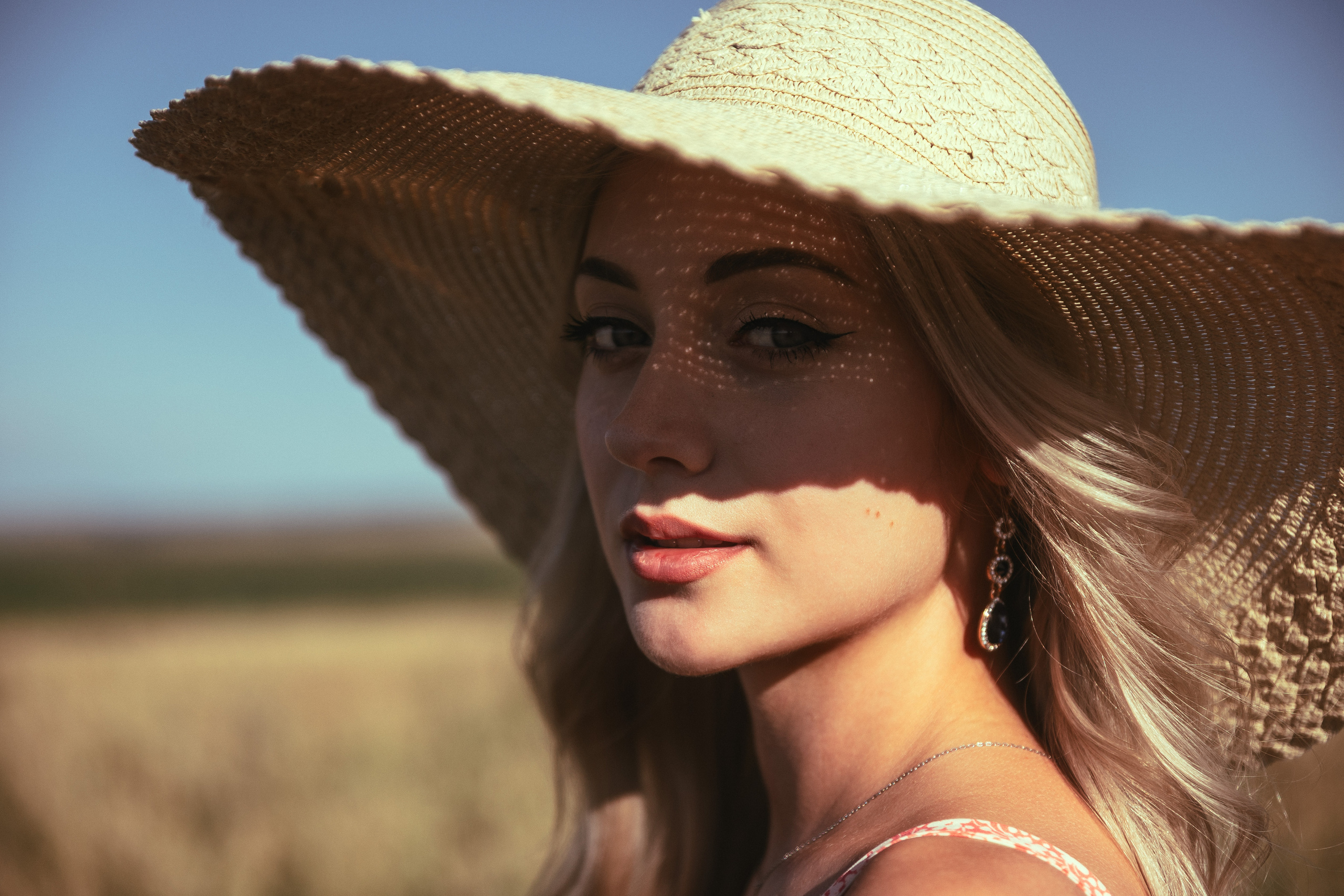 фотосессия в поле виталий павлинский