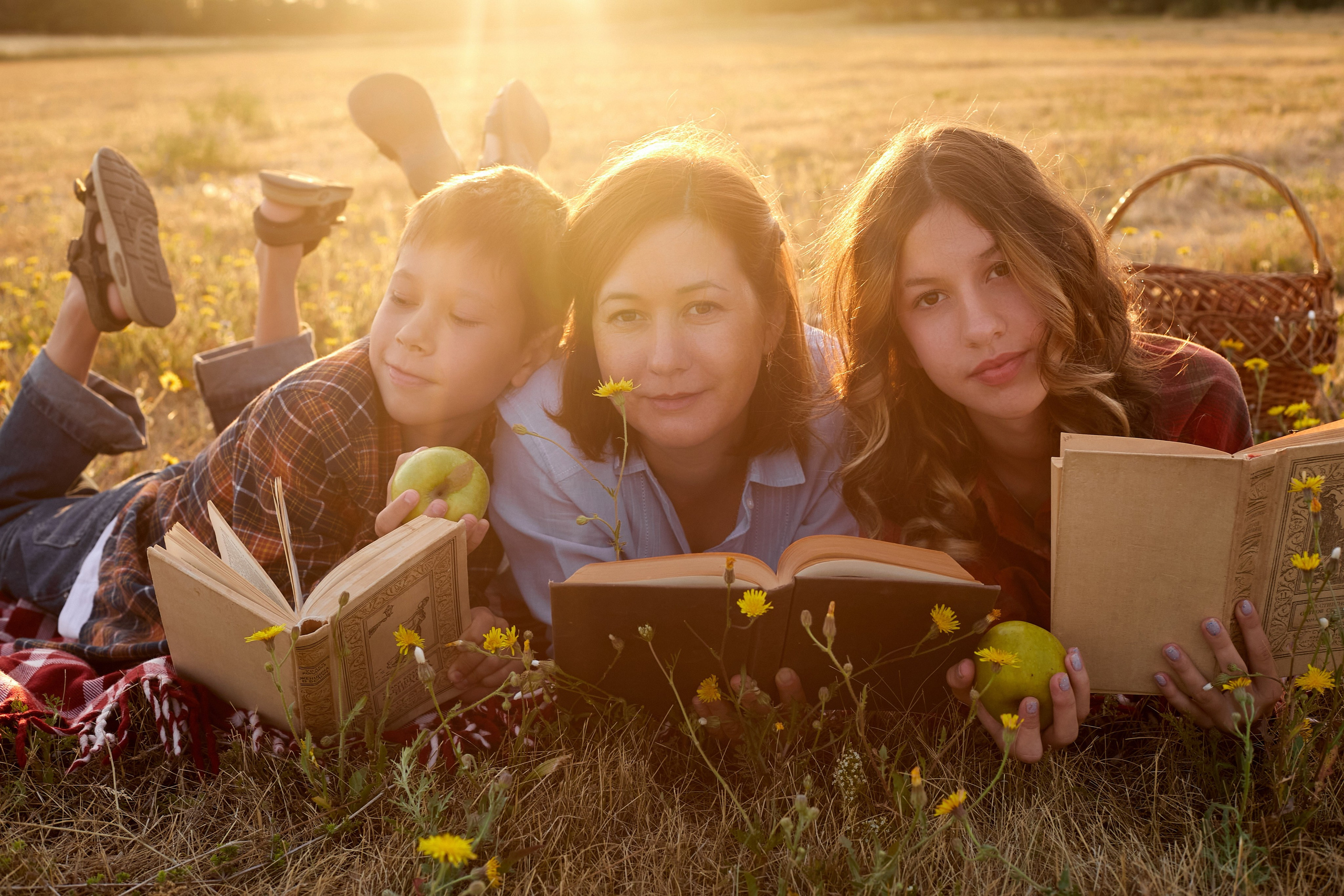 «В пять утра…». Свадебный и креативный фотограф в ЮФО и МСК