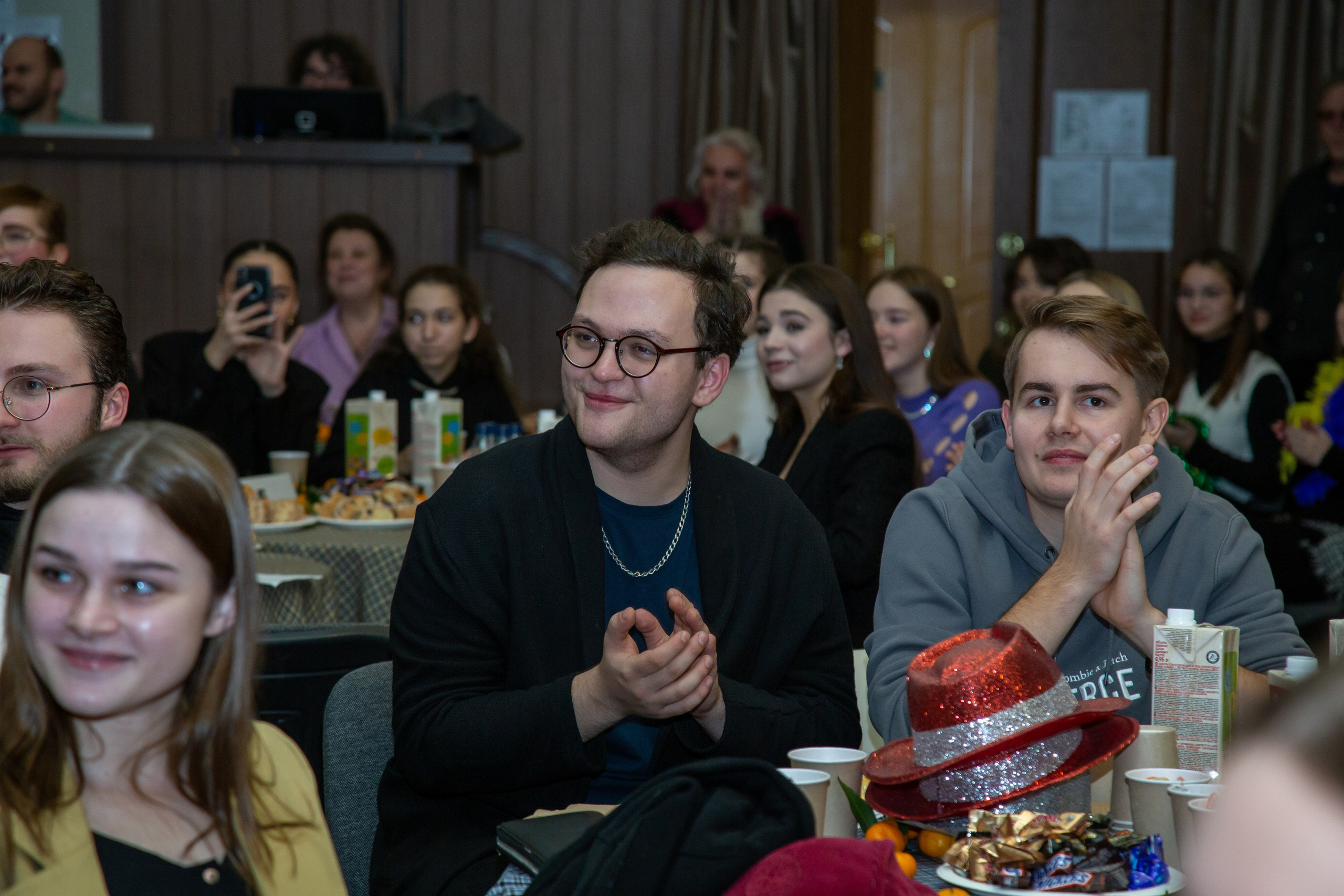 Репортажная съёмка для Домисольки на новый год. «Студия DRONAVT`s» — видеосъёмка и фотография г. Москва