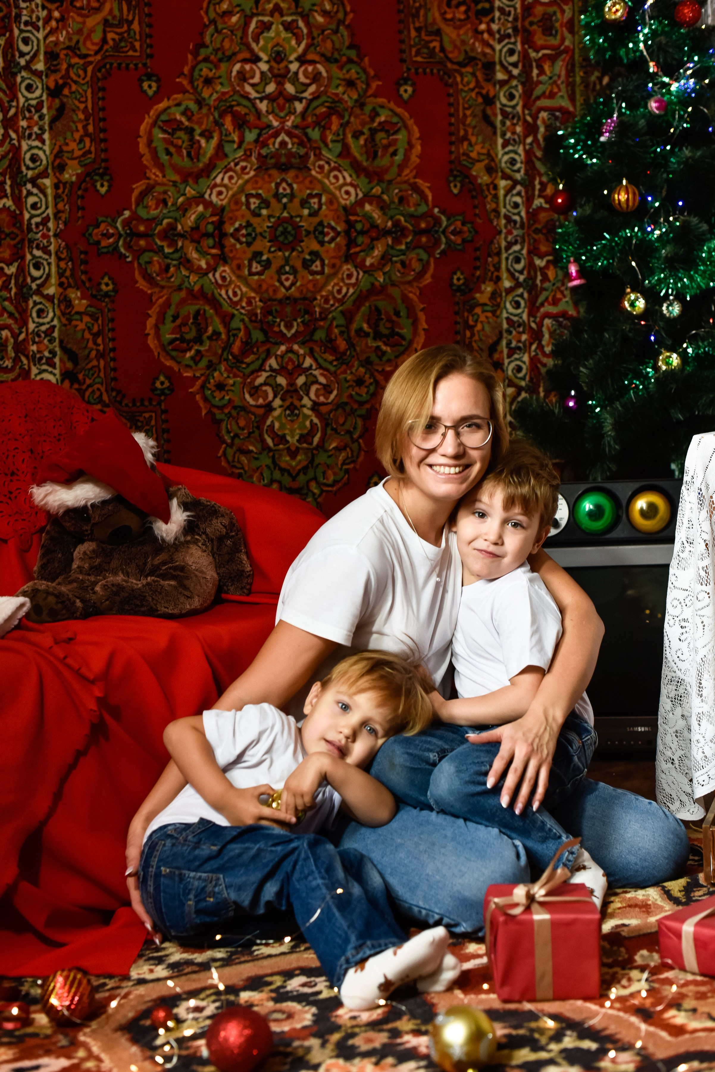 Новогодняя