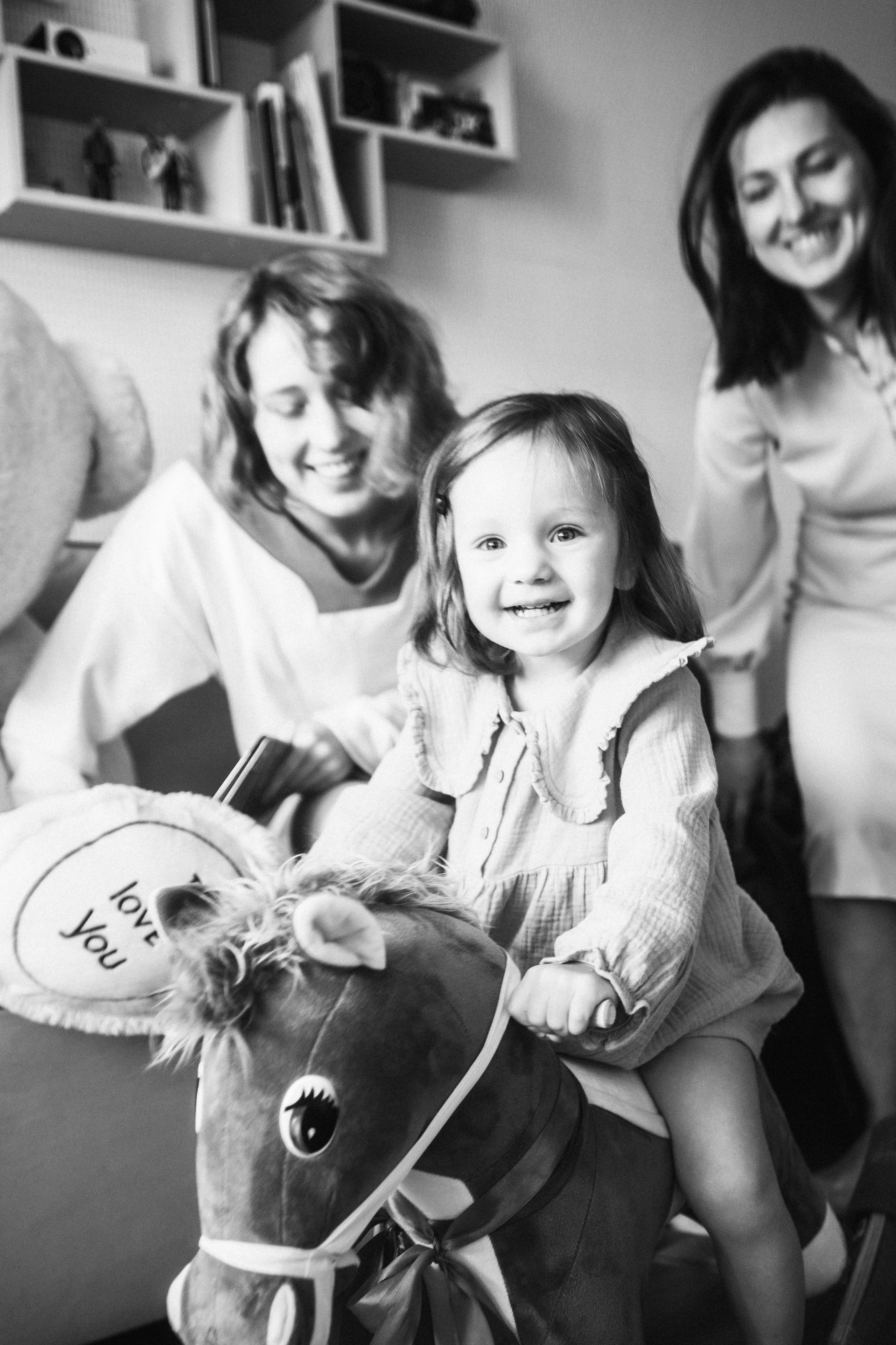 Евгений и Альбина с дочками. Фотограф в Москве Максим Скоробогатов