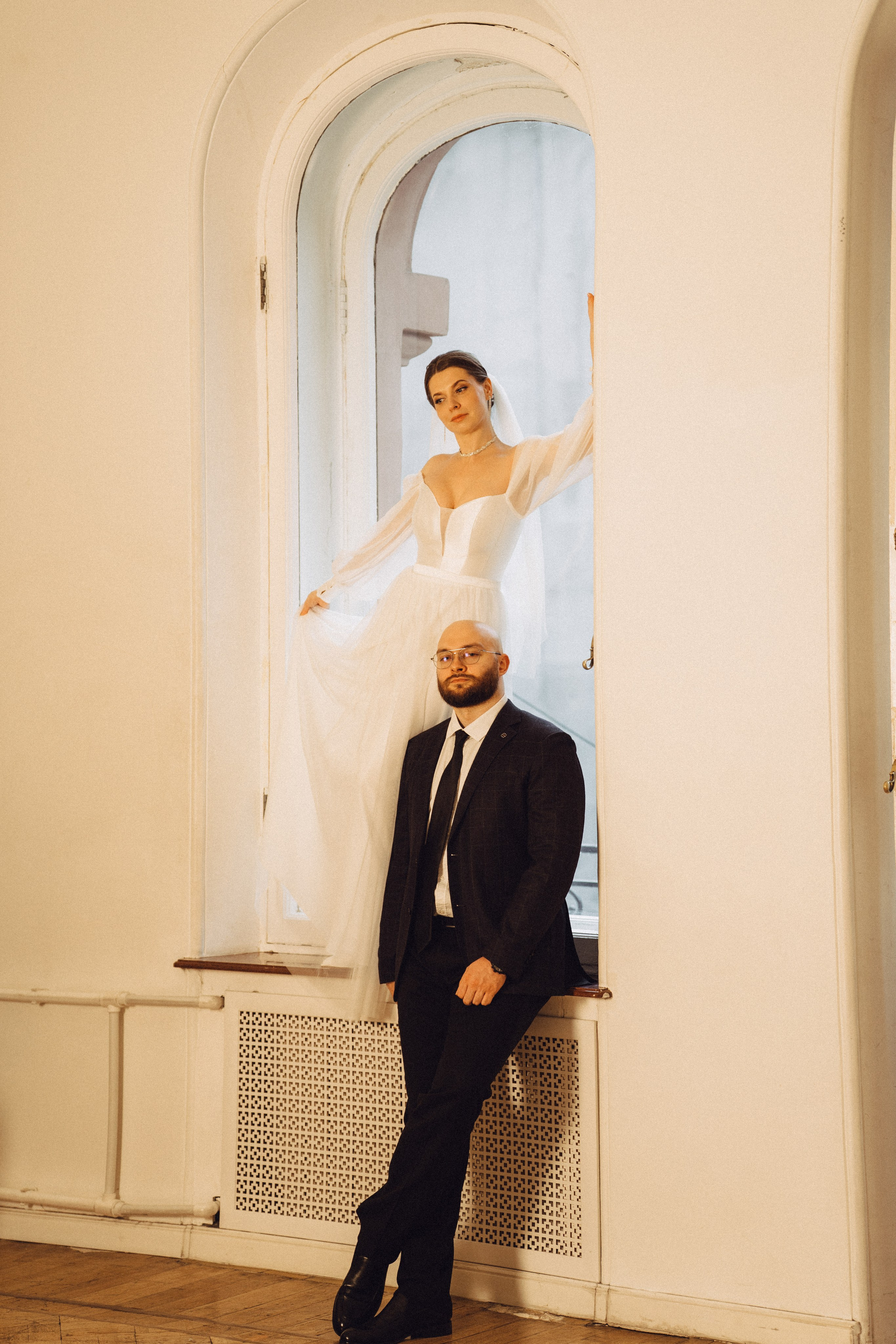 СВАДЕБНАЯ СЬЕМКА ВО ВТОРОМ ДВОРЦЕ (ДЕКАБРЬ) ТАКЖЕ СЬЕМКА В СТУДИИ НА ЧЕРНЫШЕВСКОЙ. Профессиональный фотограф, Санкт-Петербург — Виктория Богомолова