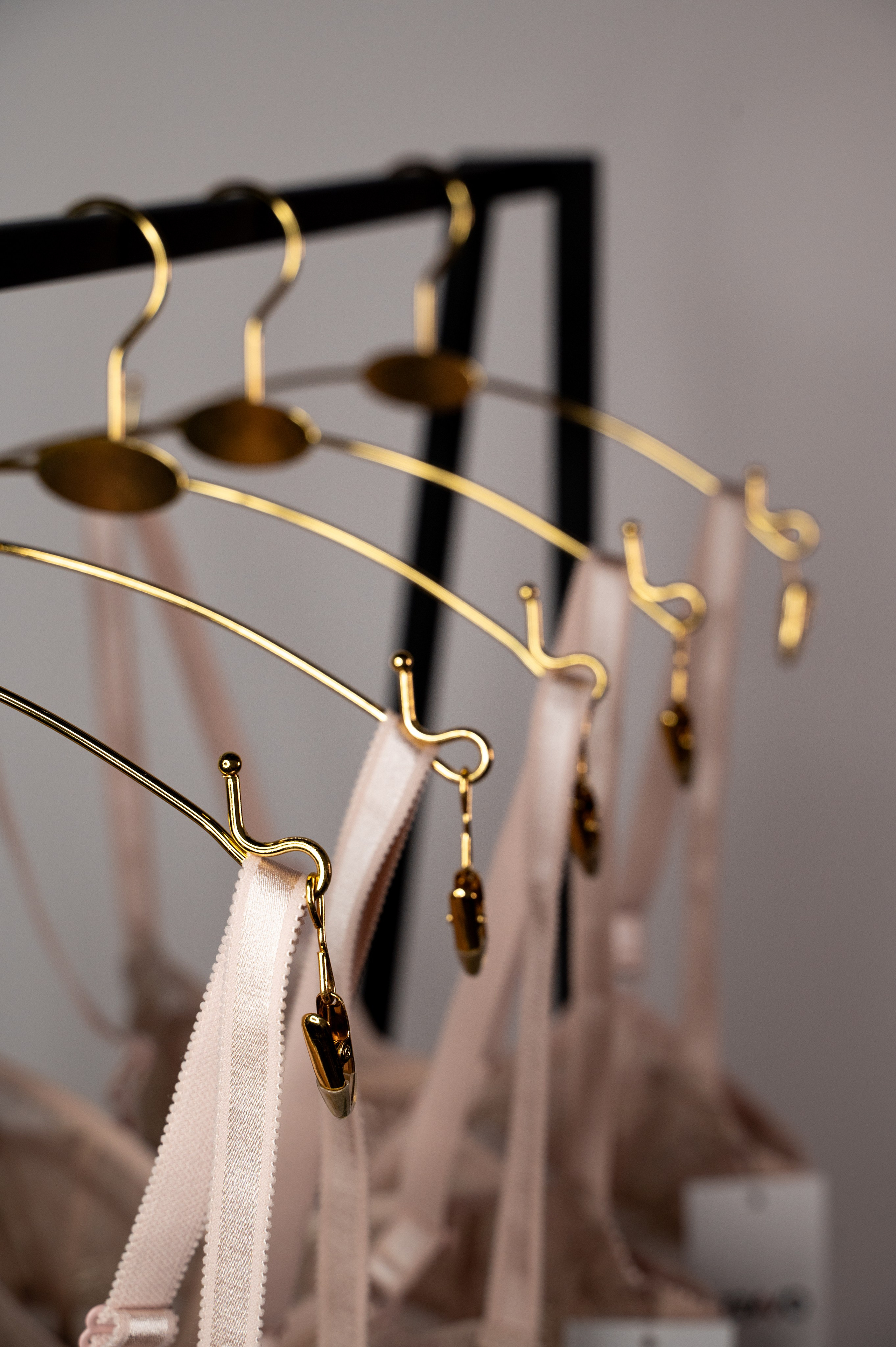 съемка для брендов. съемка для бренда нижнего белья, нижнее белье купить Минск, женско нижнее белье, бизнес, милавица, браво, белье браво, нижнее белье Минск, нижнее белье Беларусь, фотограф Минск, съемка для инстаграм, марк вормэль, красивое женское белье, кружевное белье, бюстье, трусы женские, съемка для валдбериз, wildberries, ozon, плюс сайт, ретушер Минск, смм, визуал для инстаграм, фотограф бля брендов, съемка брендов,