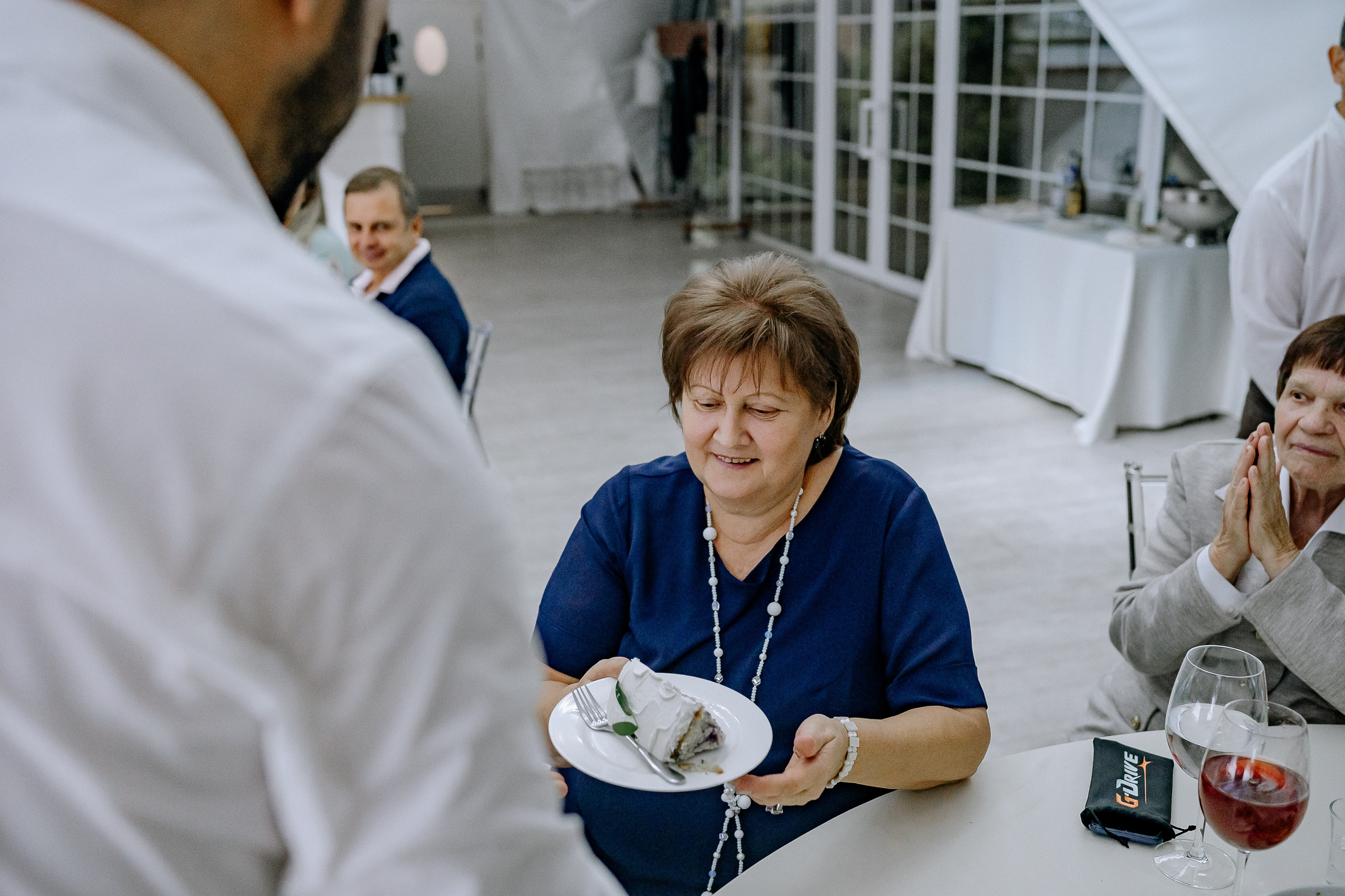 Свадебная фотосессия и выездная регистрация в Artiland. Свадебный фотограф Москва — Сергей и Татьяна