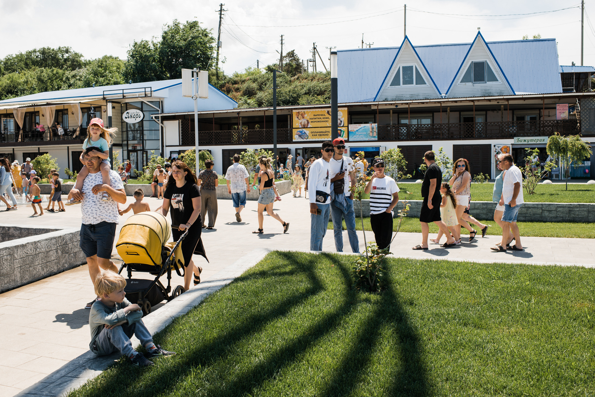 Тамань / Открытие пляжа. Фотограф Алутера Ирина