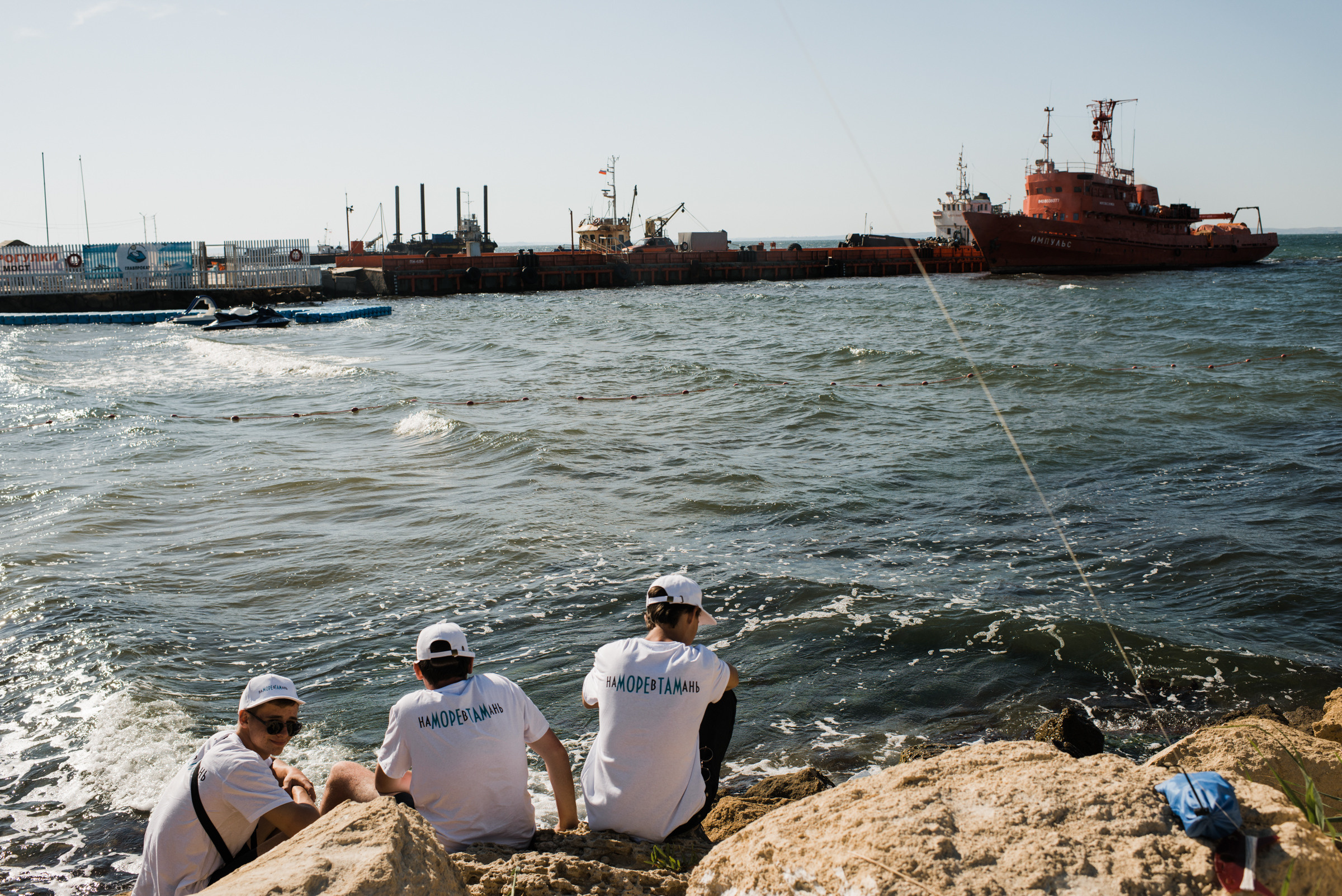 Тамань / Открытие пляжа. Фотограф Алутера Ирина