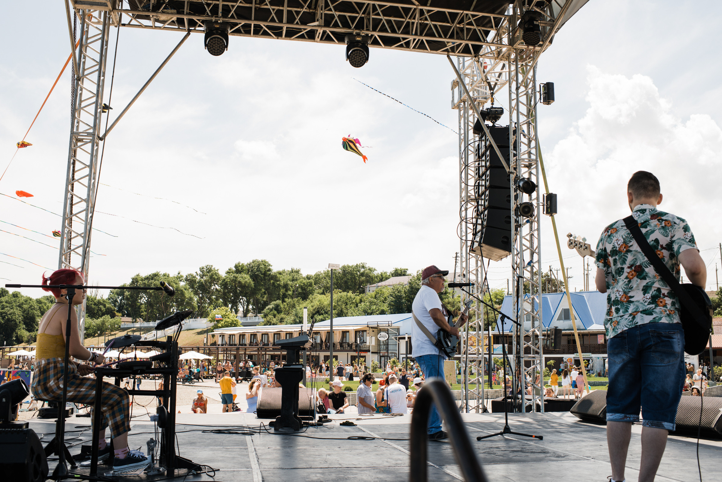 Тамань / Открытие пляжа. Фотограф Алутера Ирина