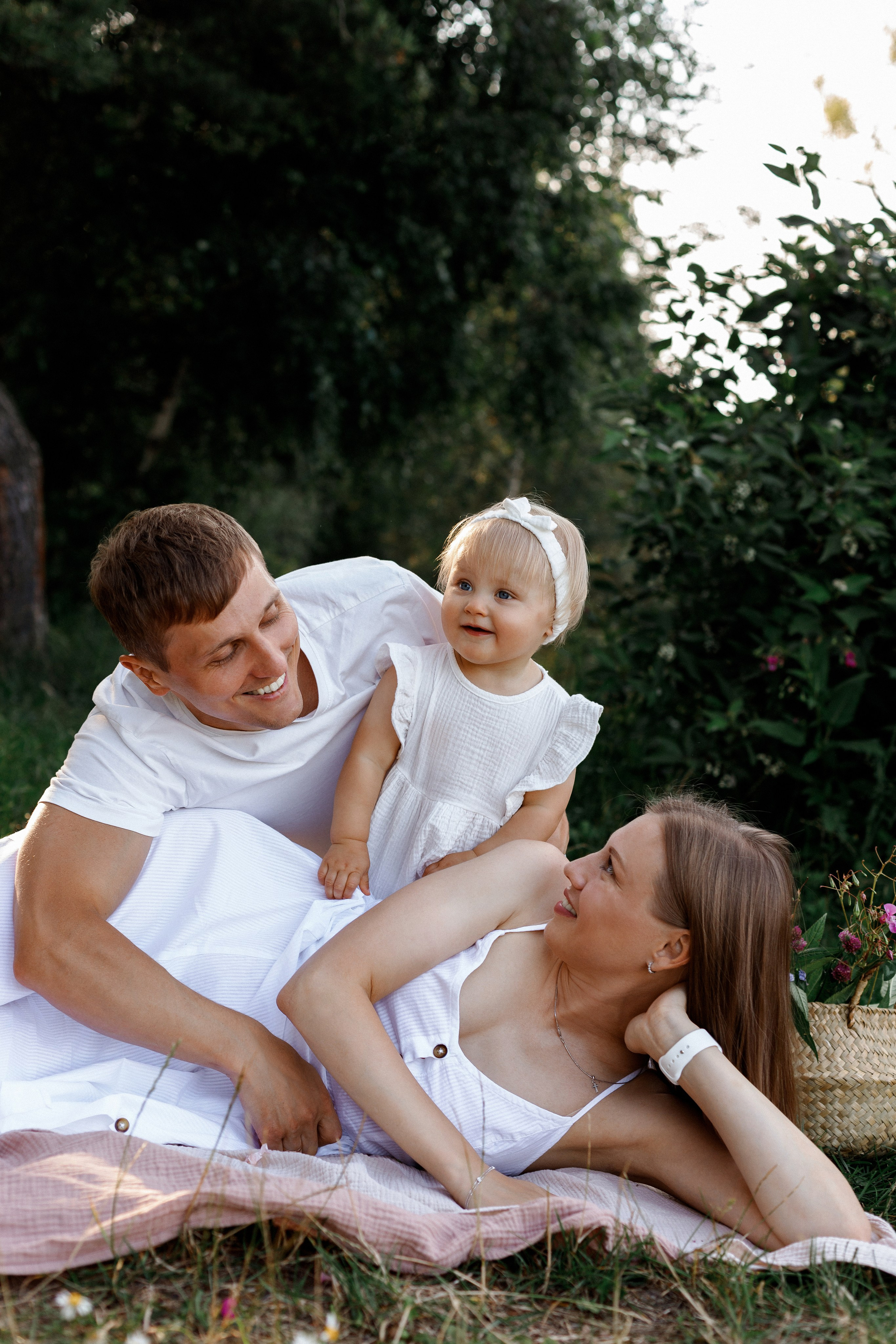 Летняя семейная фотосессия. Фотограф Александра Сыщенко