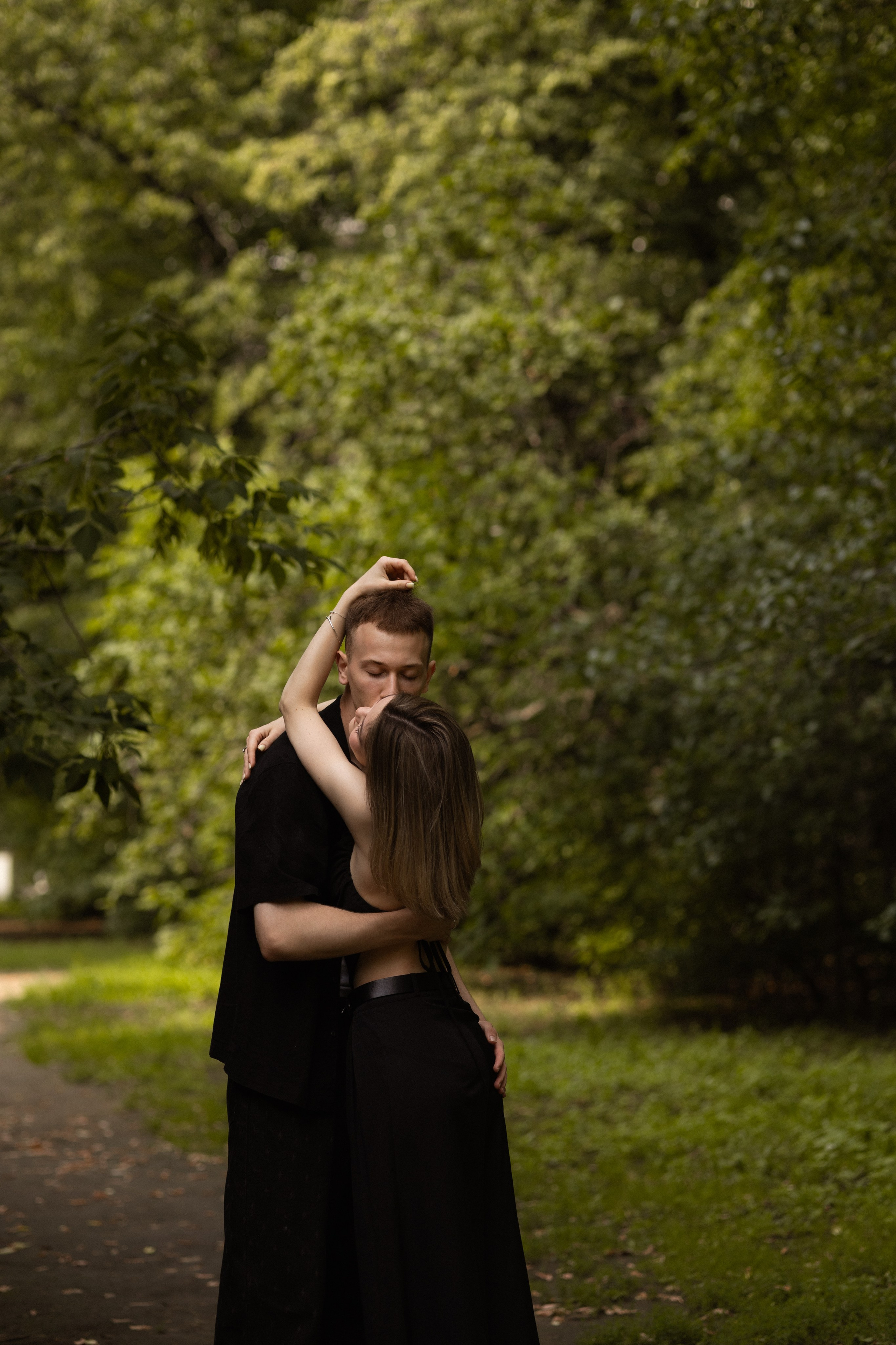 Любить тебя, отчаянно как по телику. Свадебный и портретный фотограф в Москве Анастасия Тихомирова
