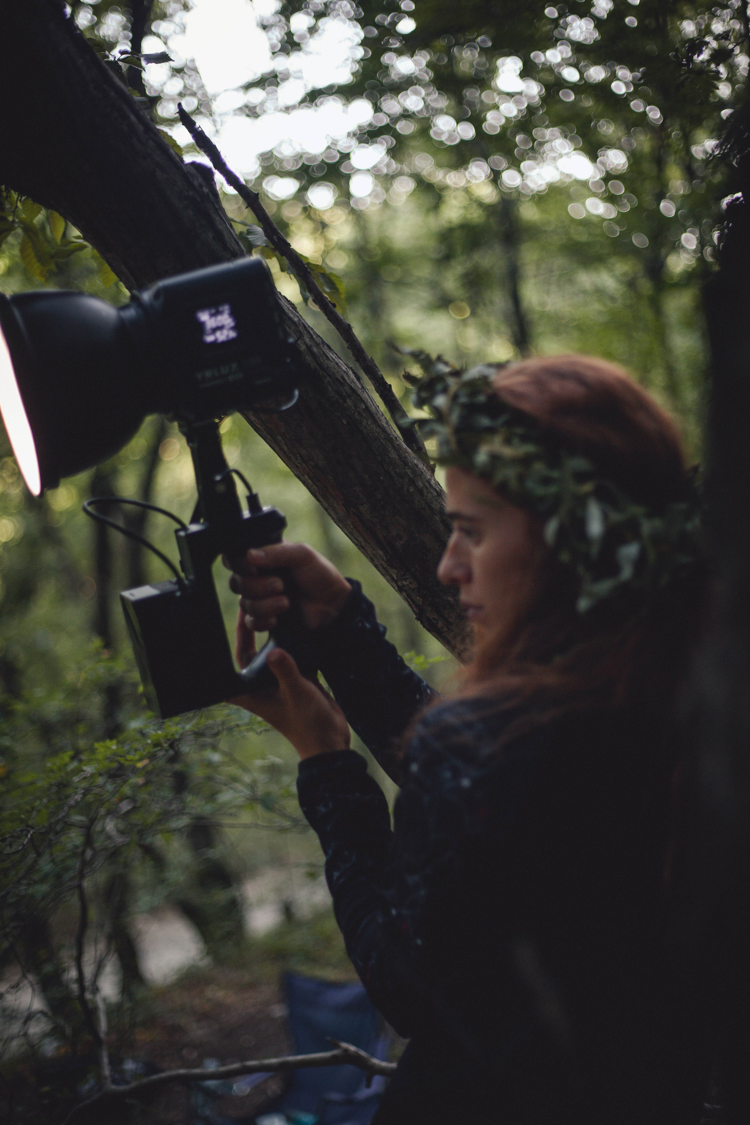 Клип. Уличный фотограф Города N