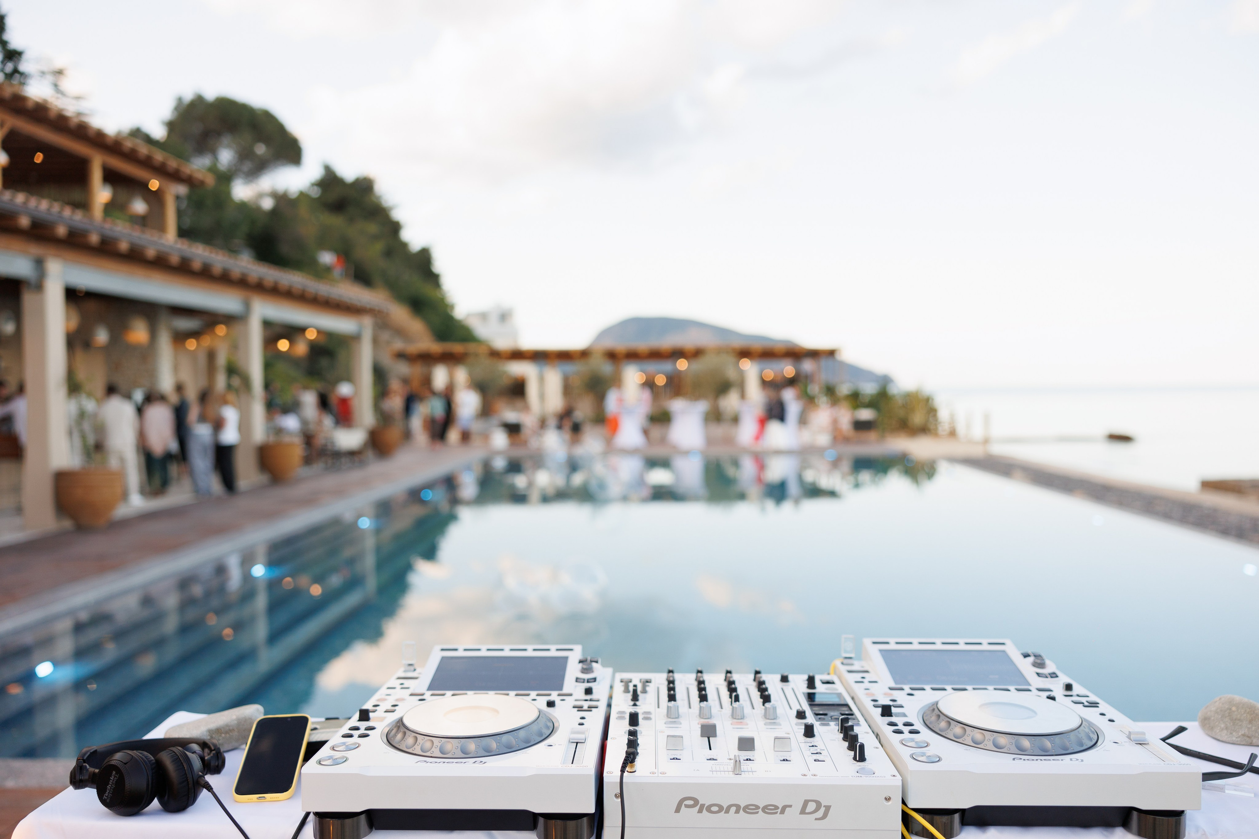 Modus Beach Club. Свадебный фотограф в Крыму