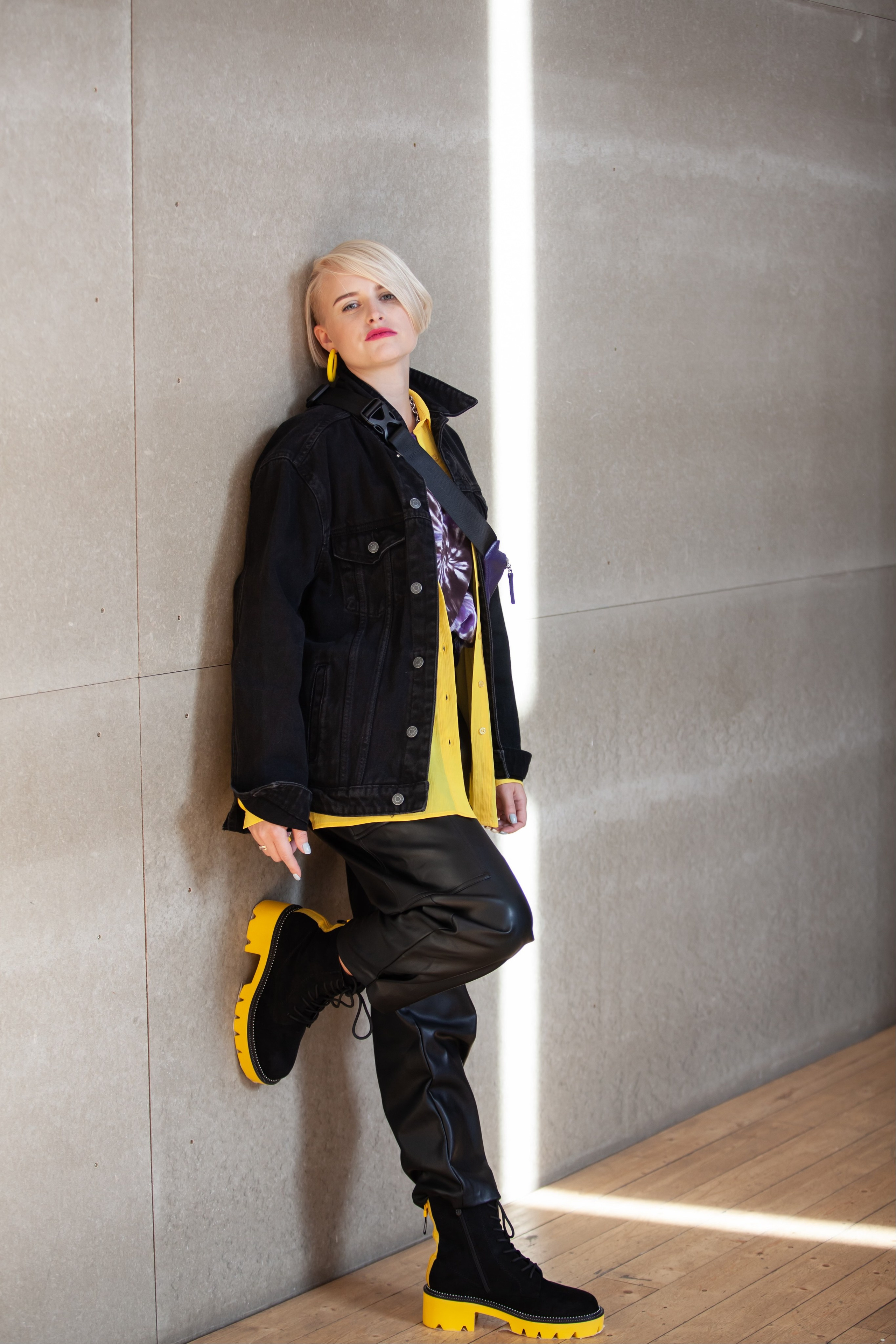 Студийные фотографии для художницы. Фотографы в Москве Светлана Устинова и Сергей Грачев