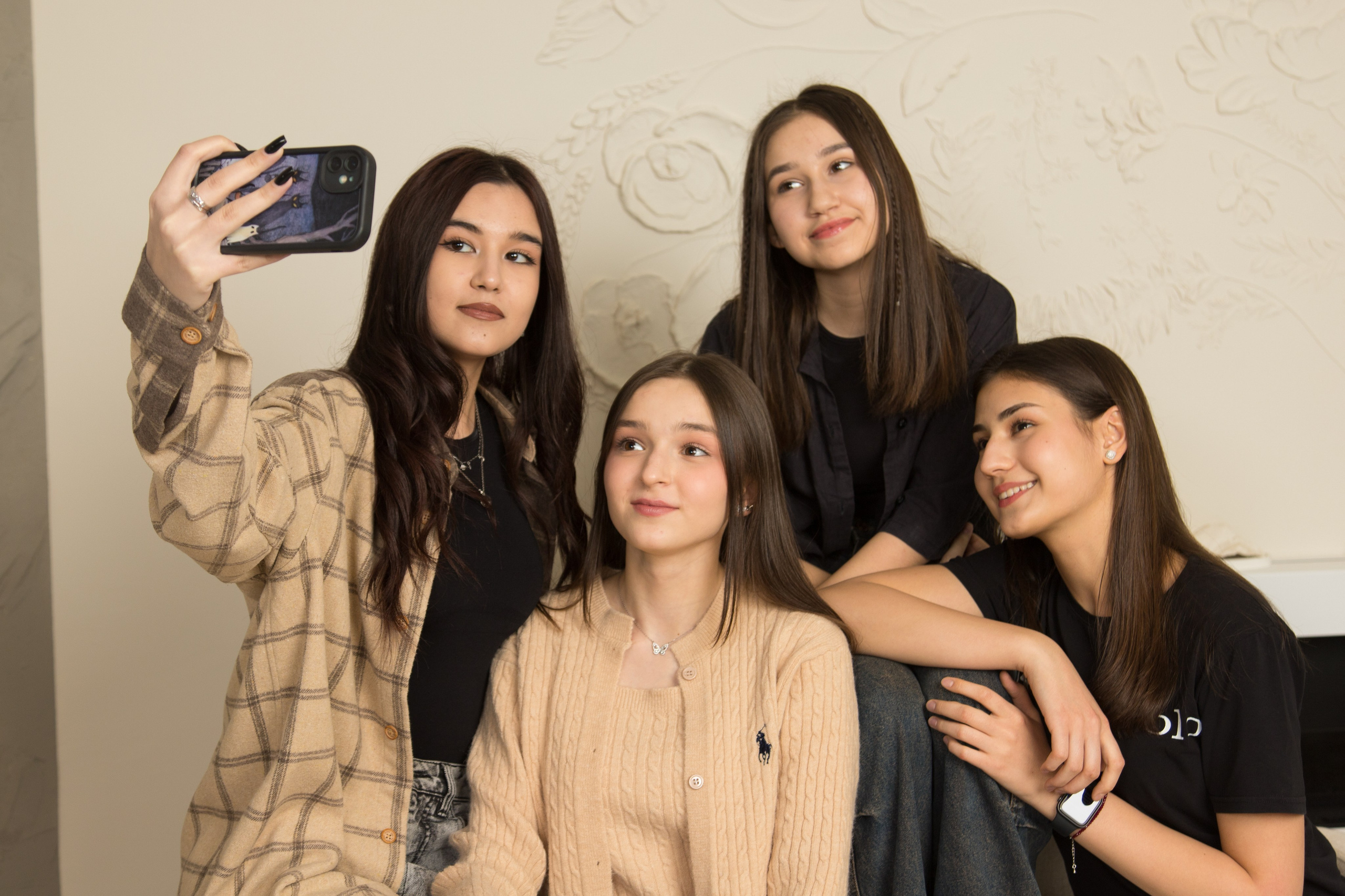 9  и 11 классы. Школьный фотограф в г. Нальчик Галимат Абитова