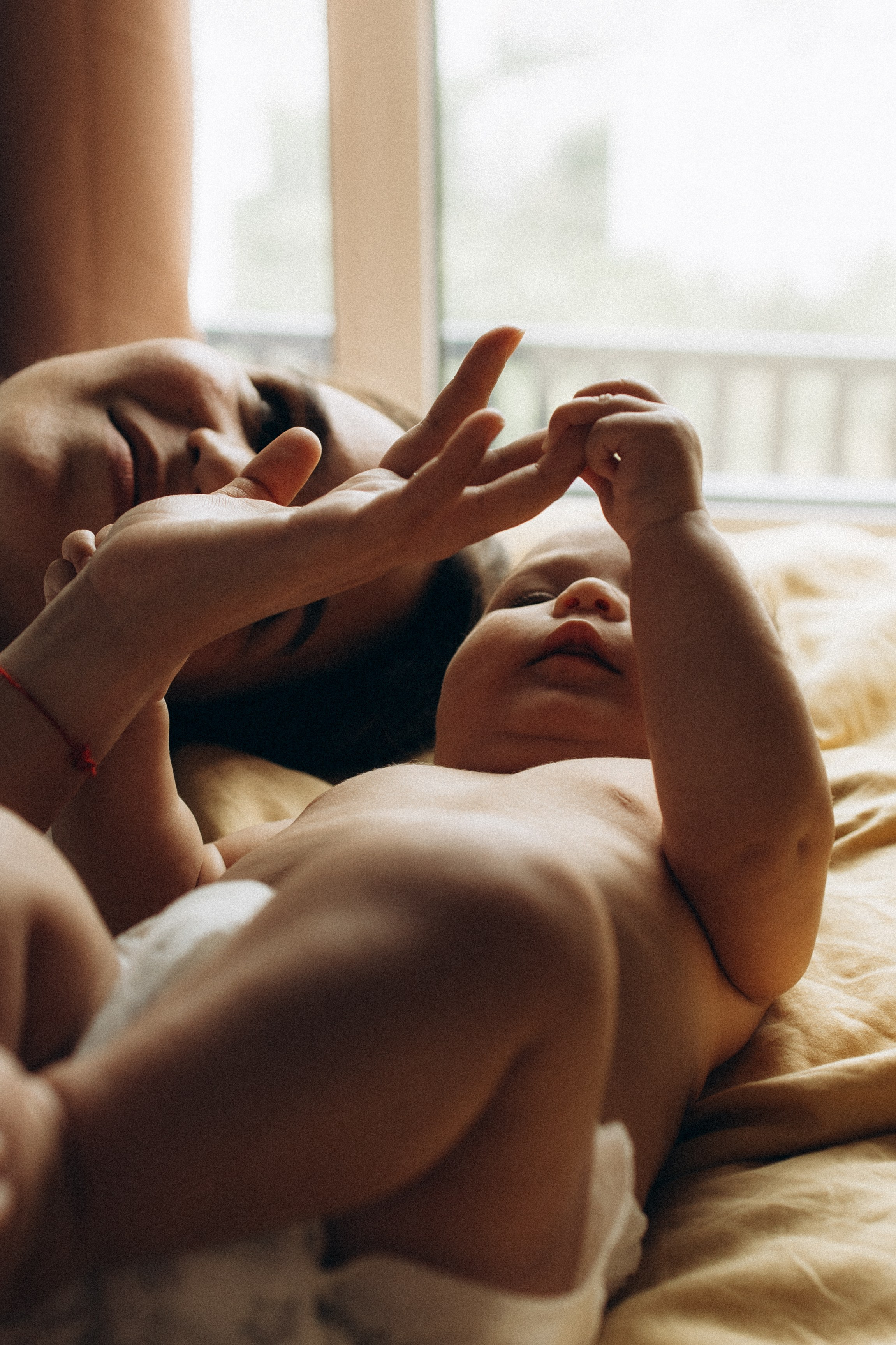 Baby-Shooting zu Hause. Fotografin in Erlangen, Nürnberg und Umgebung