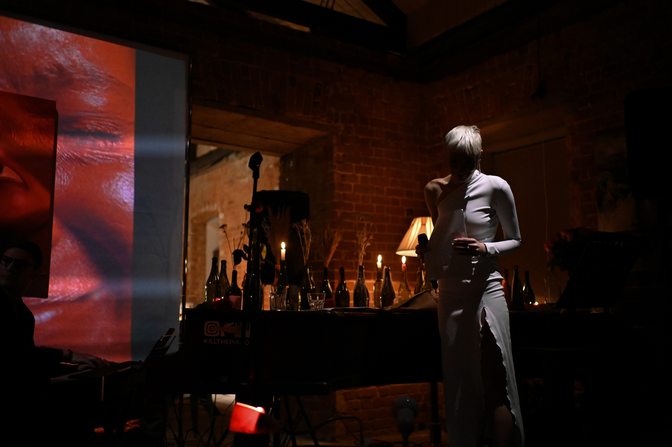 Выставка художницы Сони Тузовской. I AM — PHOTO | VIDEO | PRODUCTION