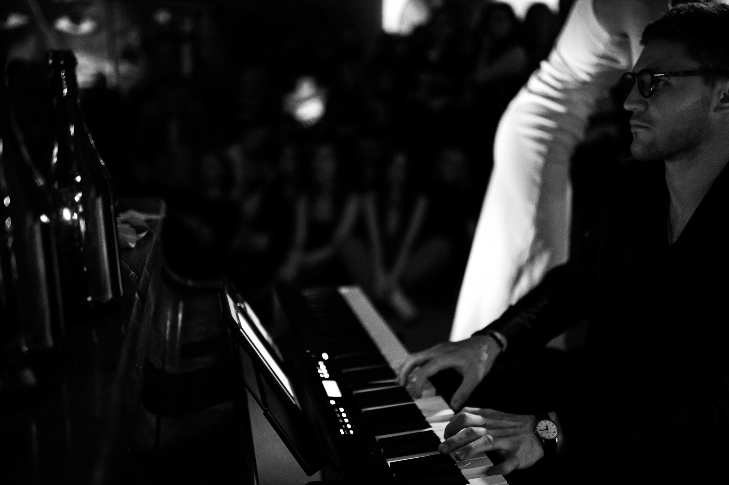 Выставка художницы Сони Тузовской. I AM — PHOTO | VIDEO | PRODUCTION