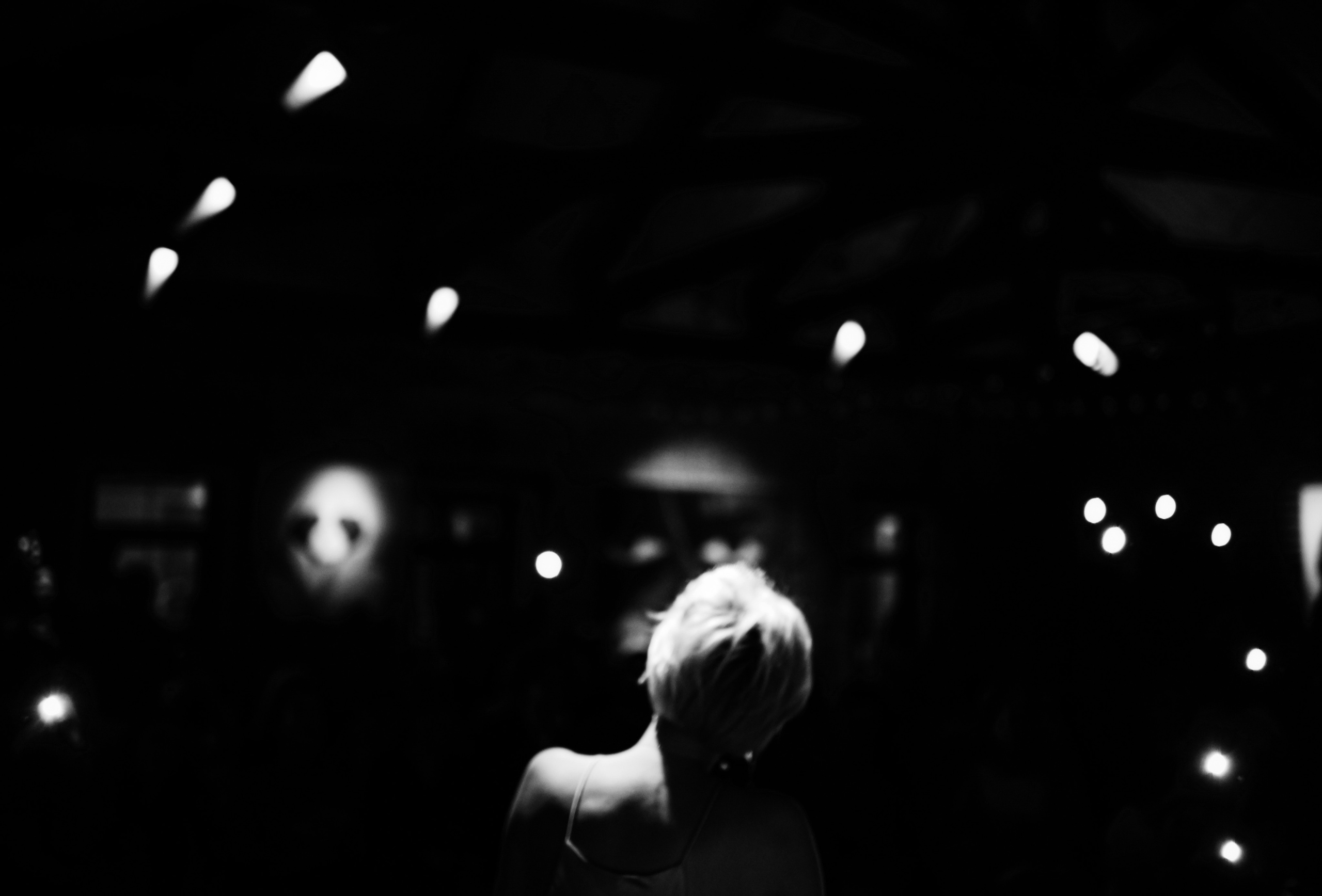 Выставка художницы Сони Тузовской. I AM — PHOTO | VIDEO | PRODUCTION