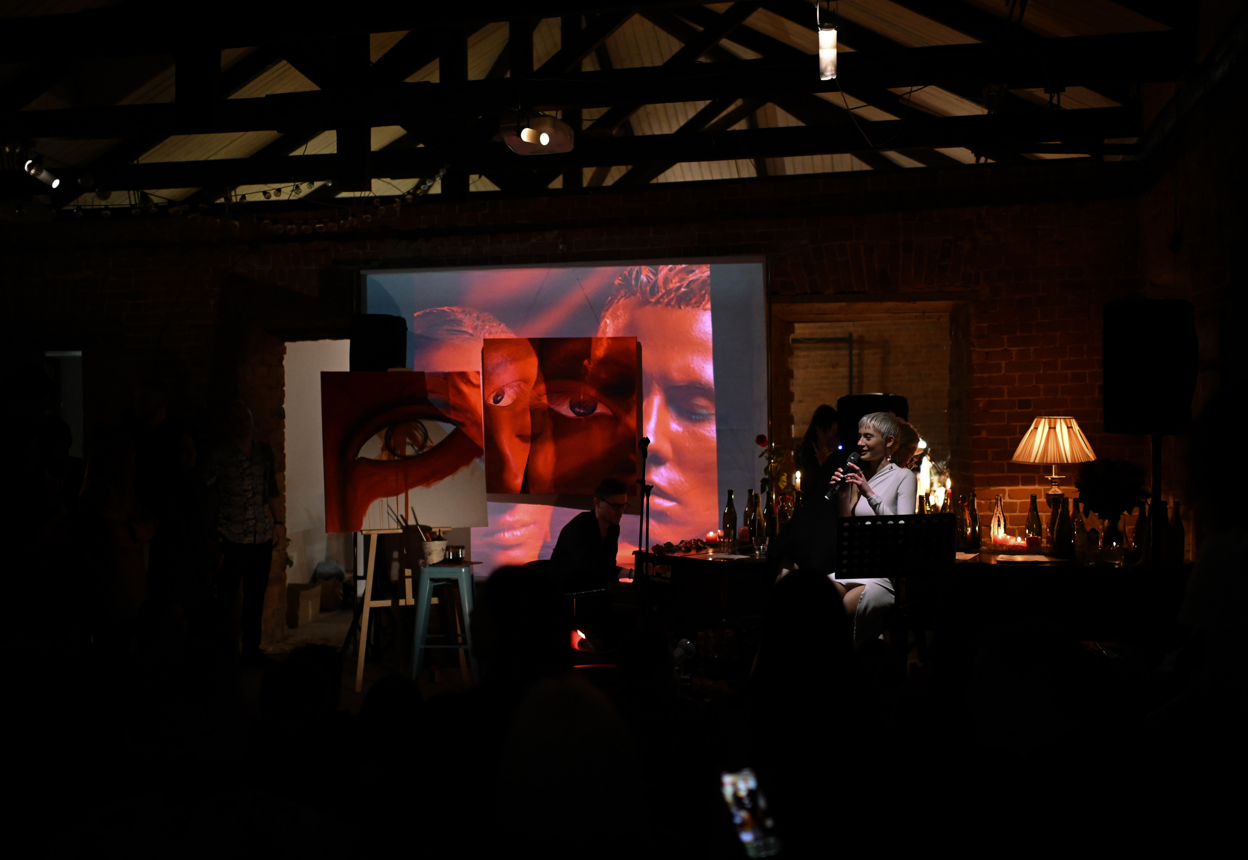 Выставка художницы Сони Тузовской. I AM — PHOTO | VIDEO | PRODUCTION