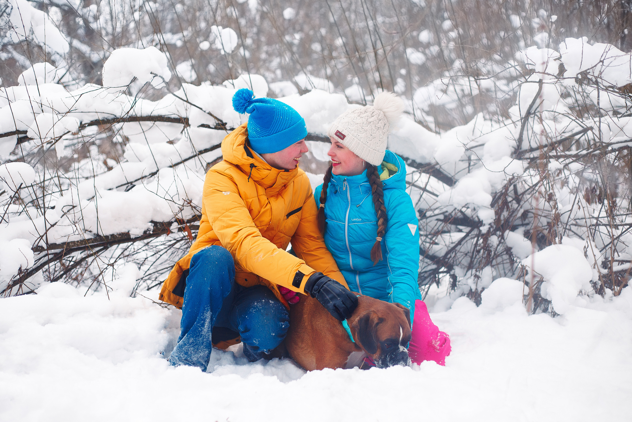 Алина, Саша и боксер Златан. Фотограф-анималист Наталия Чистюхина в г. Сосновый Бор и ЛО