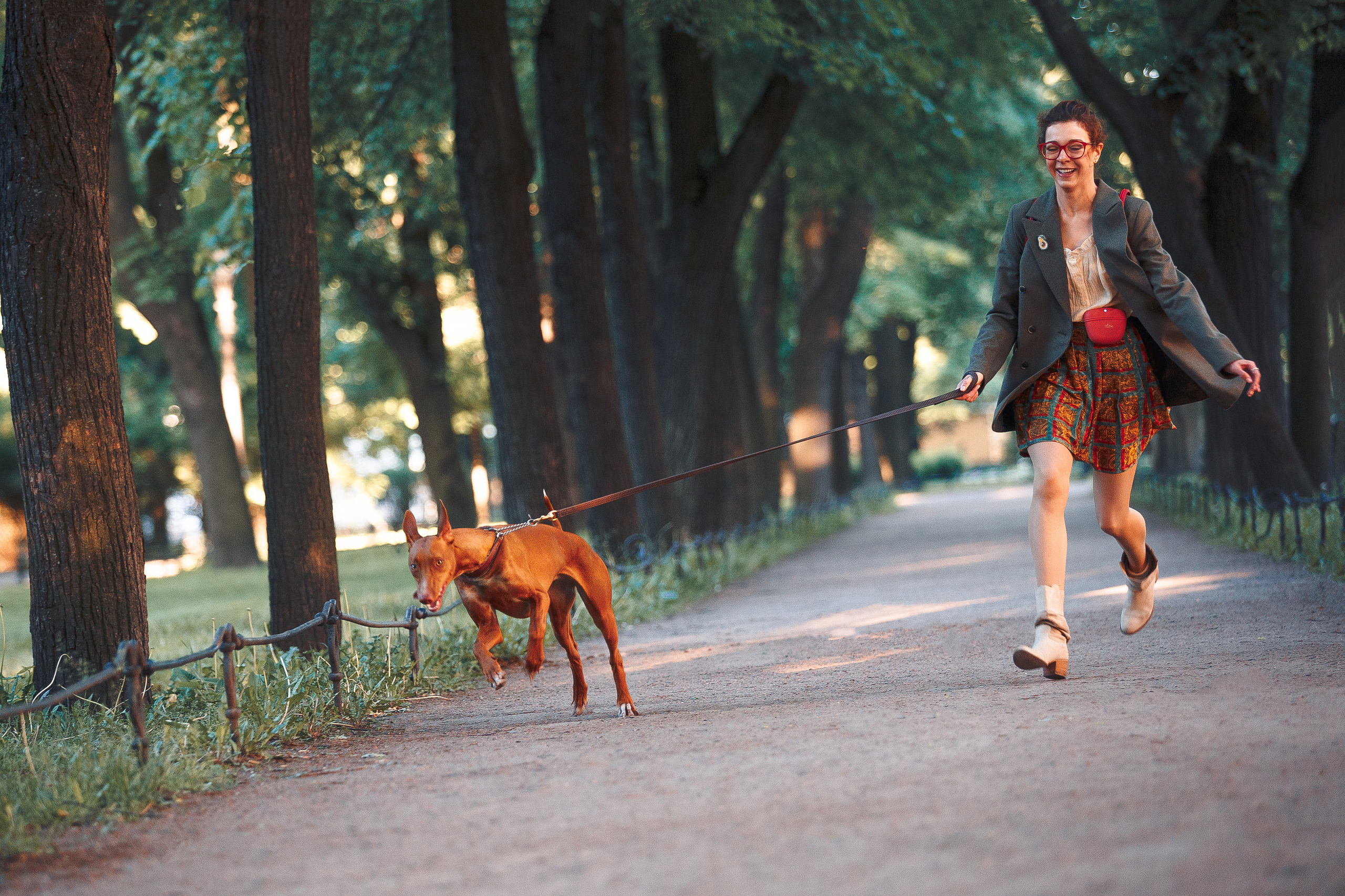Оля и Шила в центре. Фотограф-анималист Наталия Чистюхина в г. Сосновый Бор и ЛО