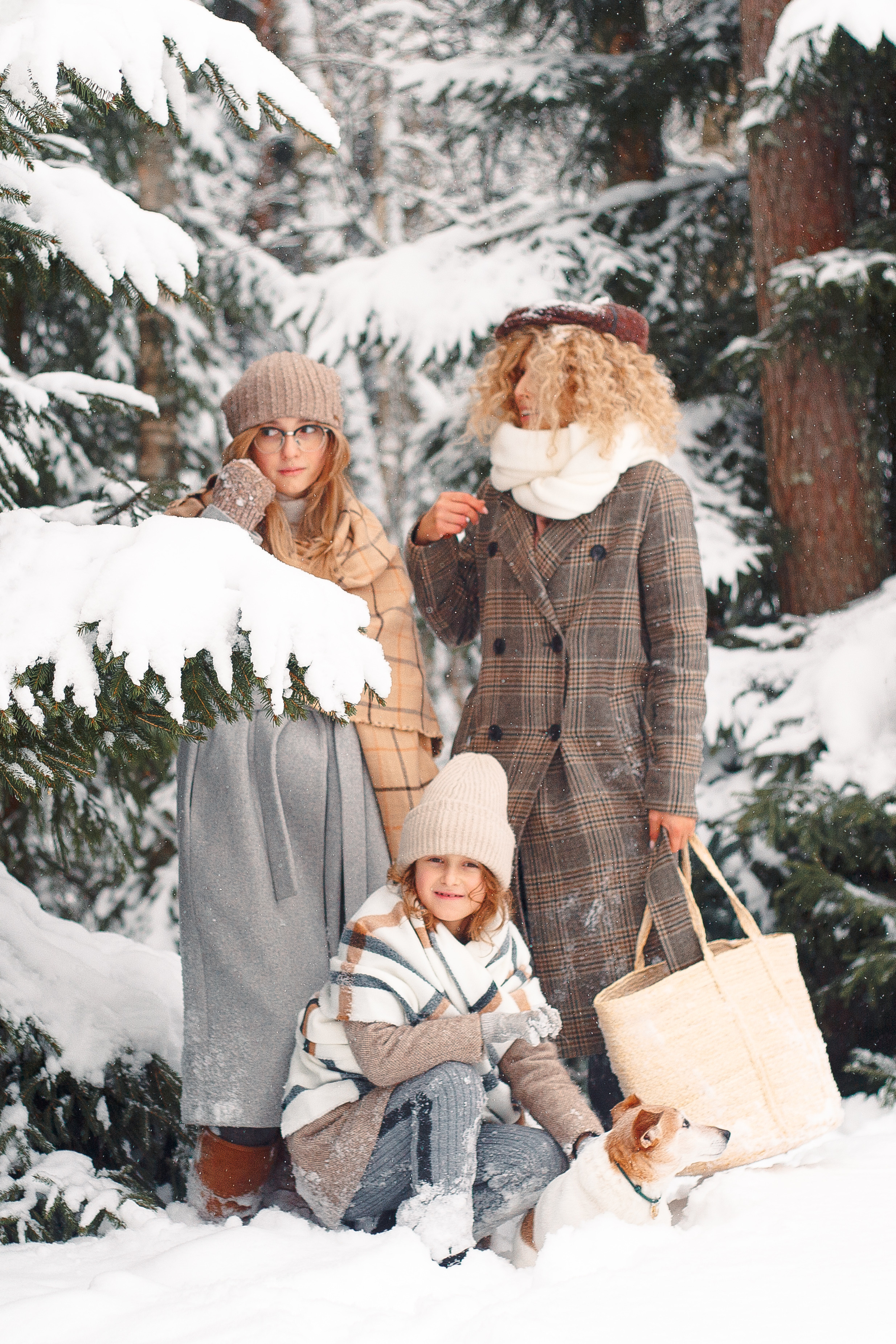 Дана, Варя, Анфиса и Миша в Ручьях. Фотограф-анималист Наталия Чистюхина в г. Сосновый Бор и ЛО