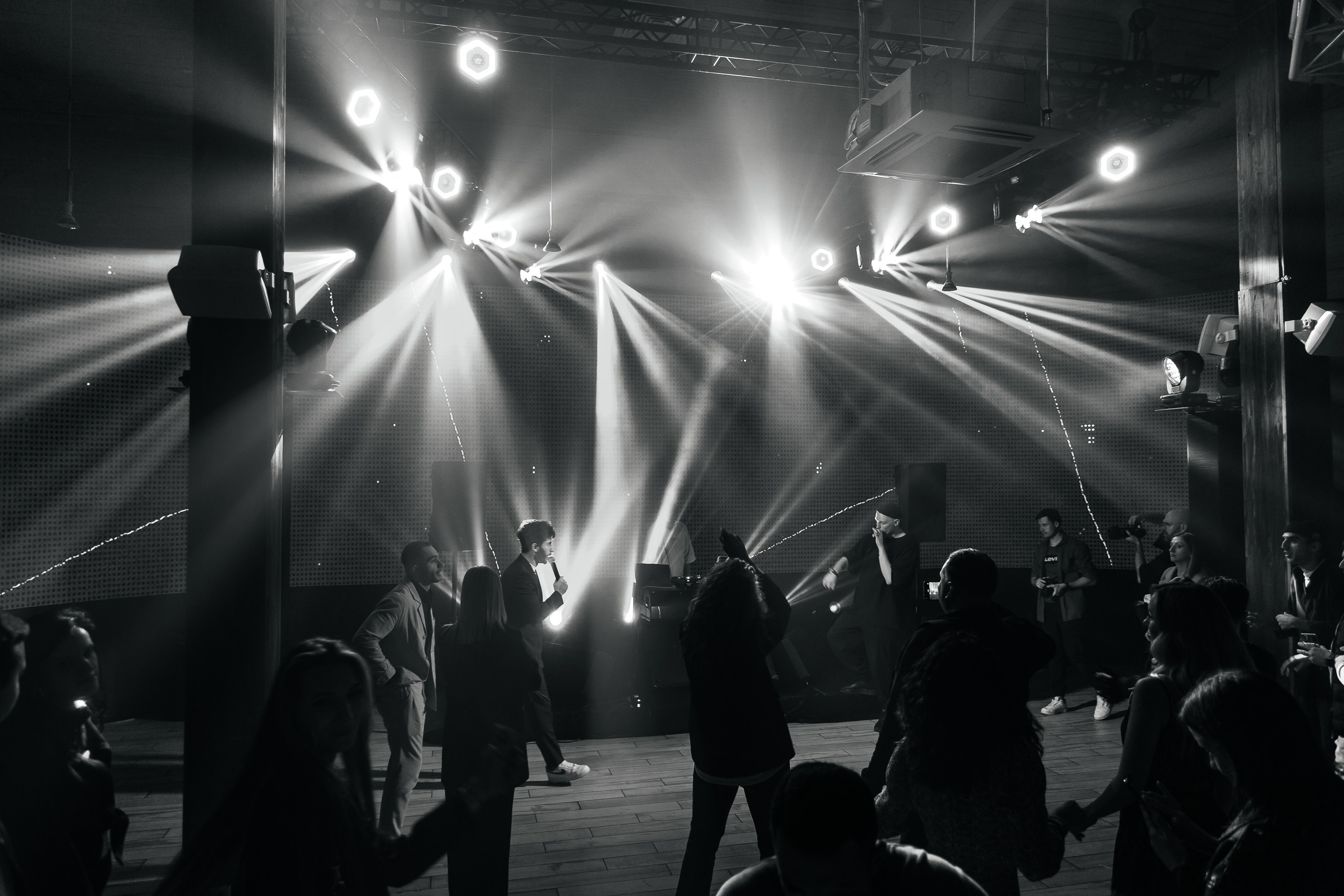 ЭПИЗОДЫ 2.0. Свадебный и репортажный фотограф в Ростове-на-Дону Павел Кислов