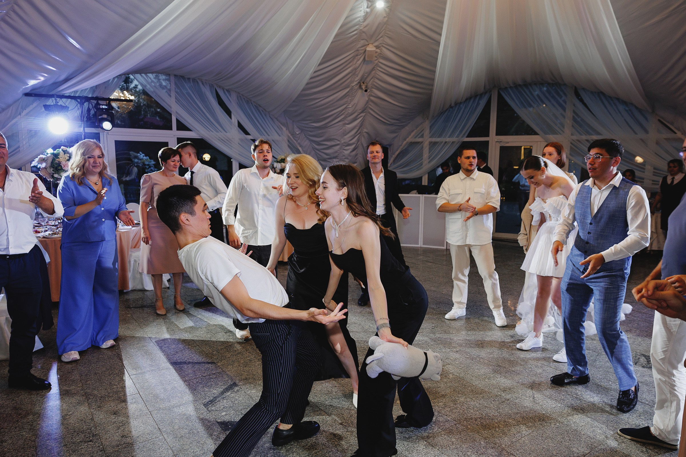 Артем Софья. Свадебный фотограф и видеограф Дмитрий Горяченков