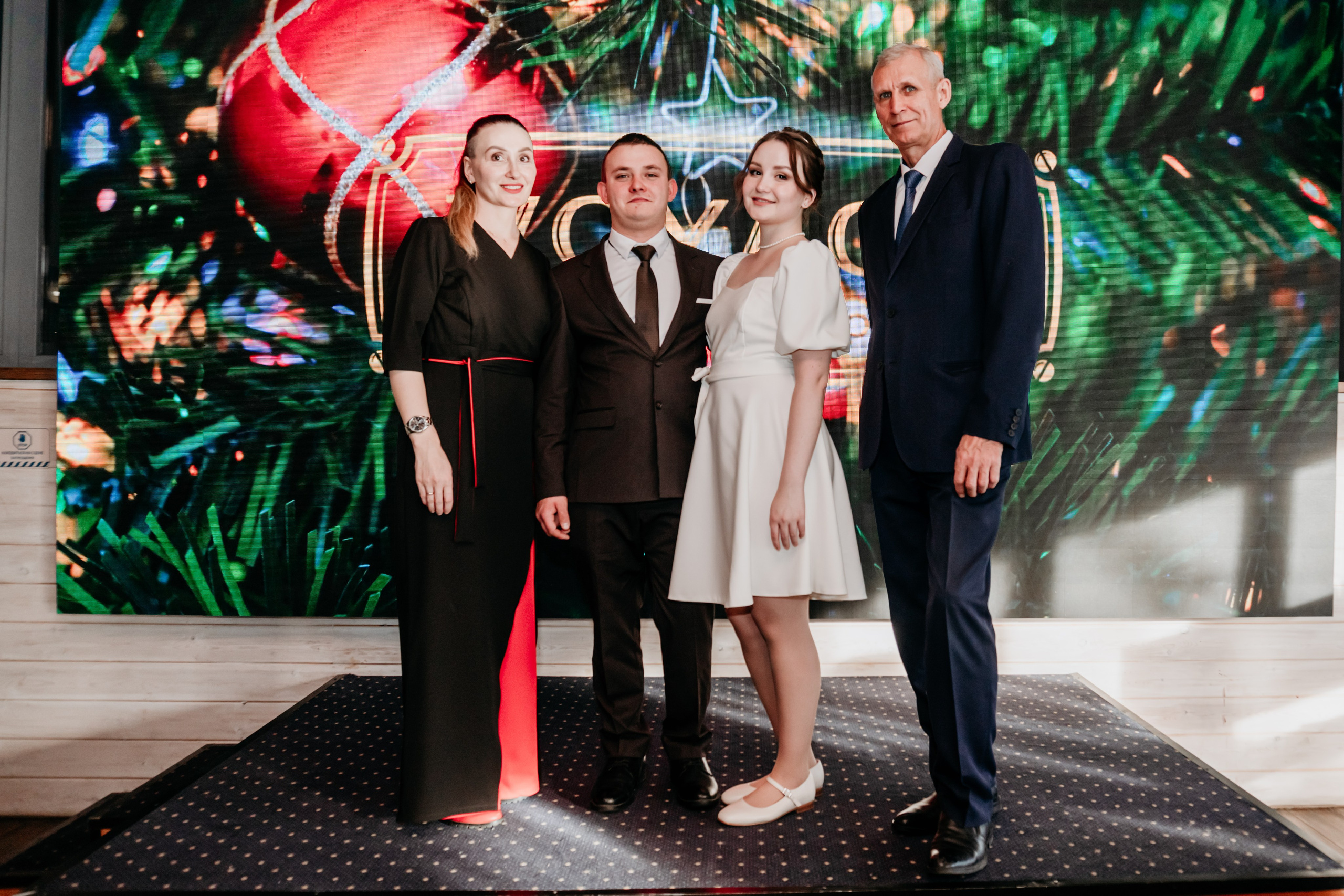 Свадебный банкет Артема и Дарьи. Ресторан «Вояж». Фотограф в Улан-Удэ. Свадебный фотограф в Улан-Удэ