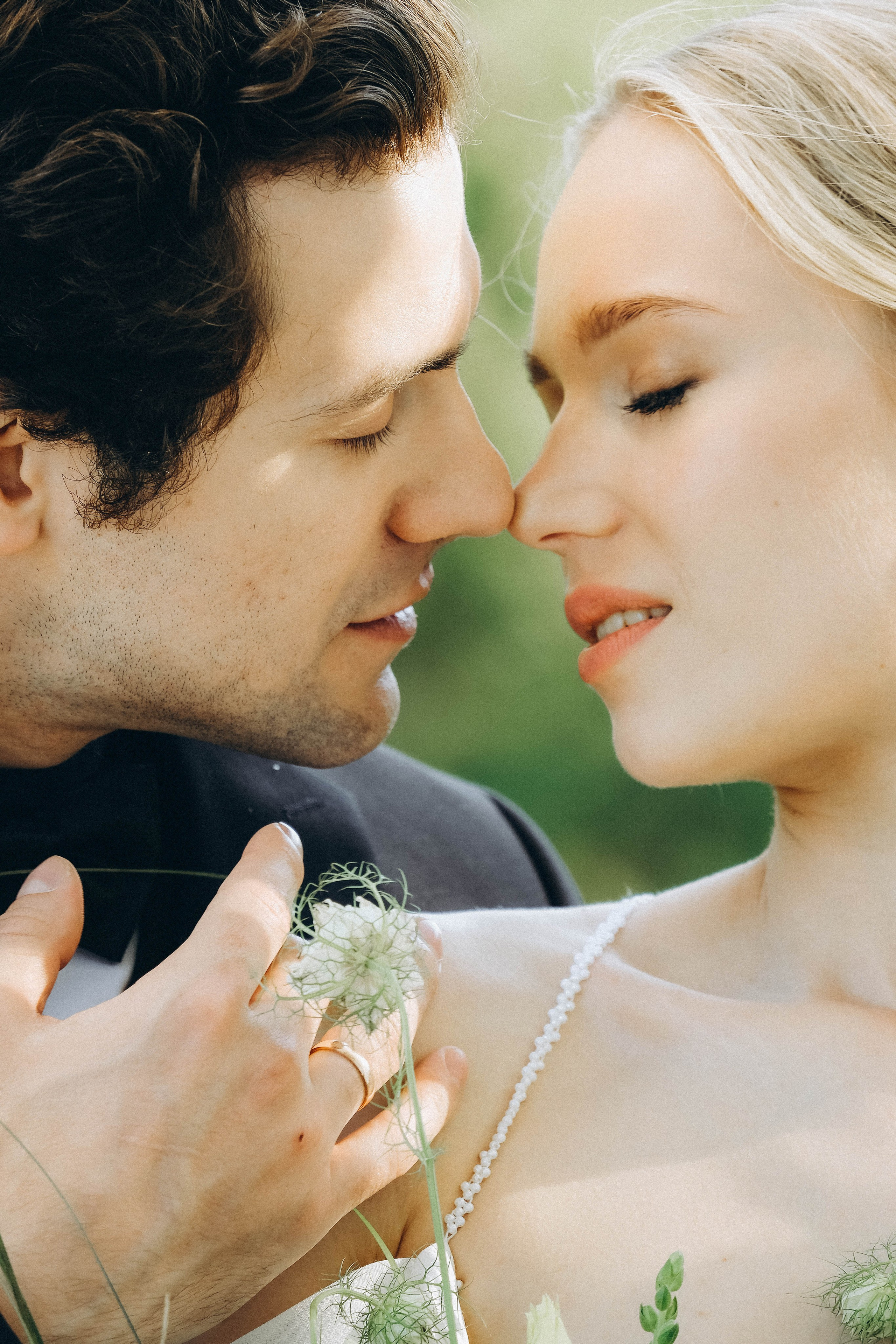 СВАДЕБНАЯ СЬЕМКА В ПАРКЕ ОРАНИЕНБАУМ. Профессиональный фотограф, Санкт-Петербург — Виктория Богомолова