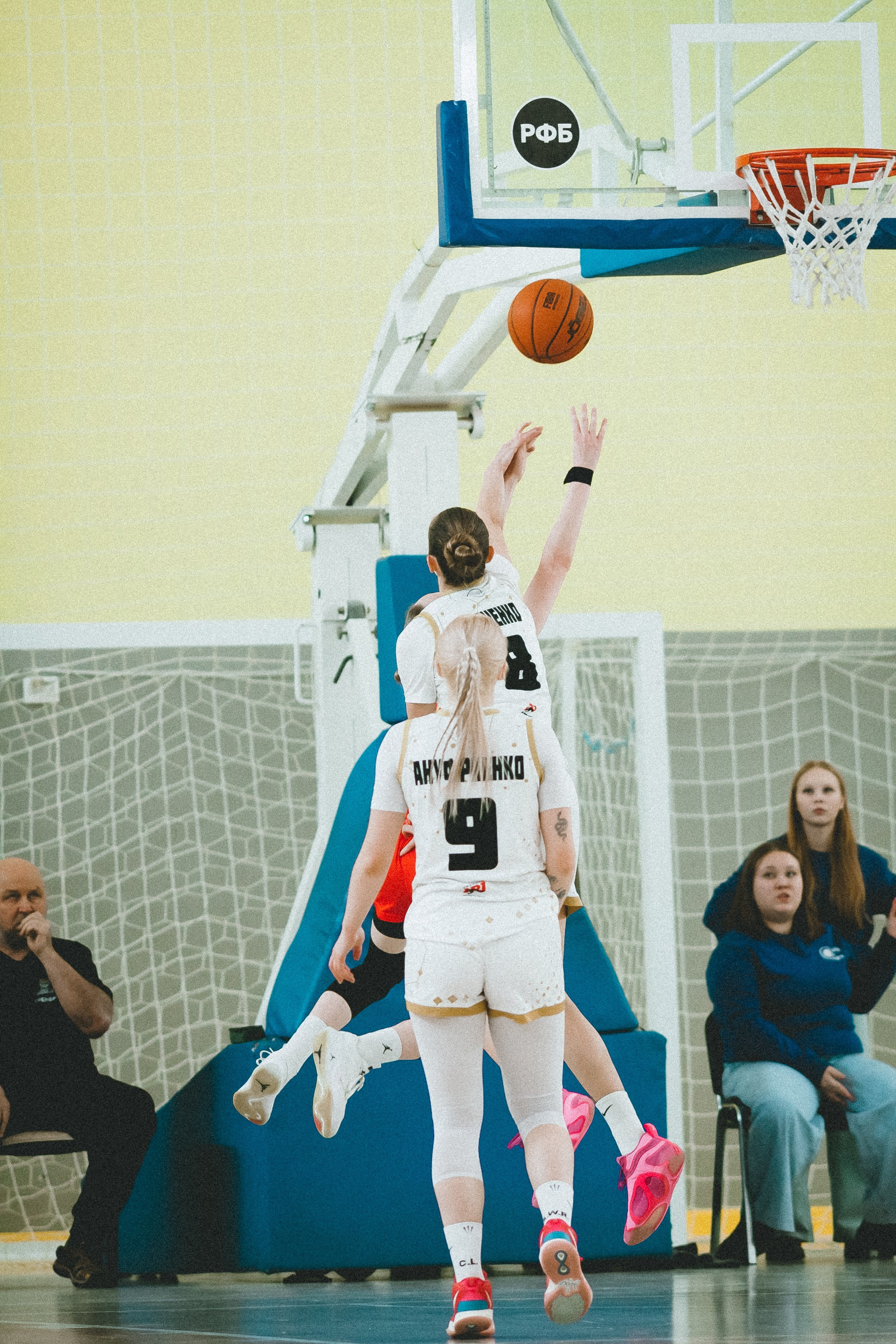 Атланта-Юность / 1. Фотография