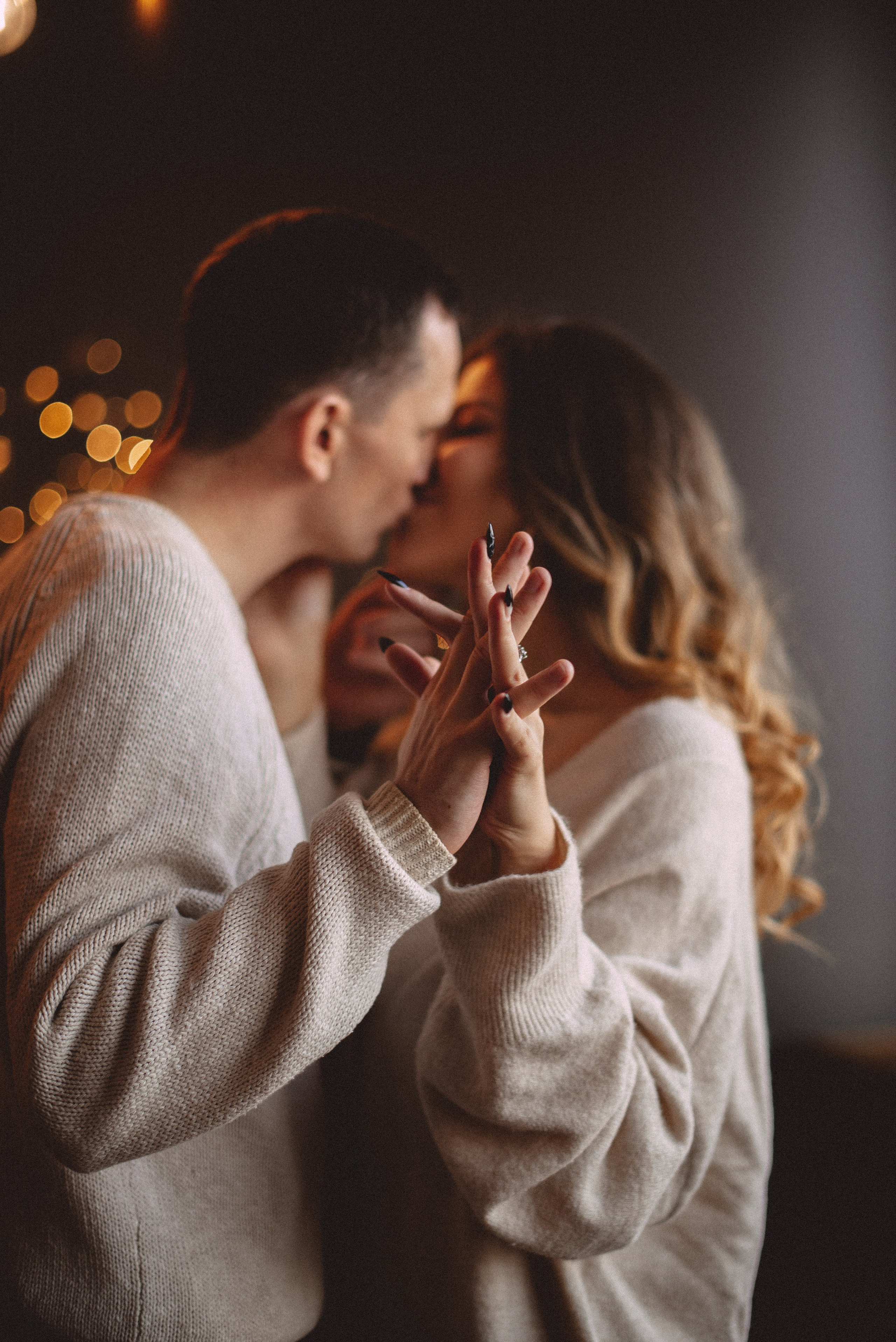 Новогодняя фотосессия Лавстори в студии. Семейная фотосессия Бутово Москва фотограф Алина Морщагина