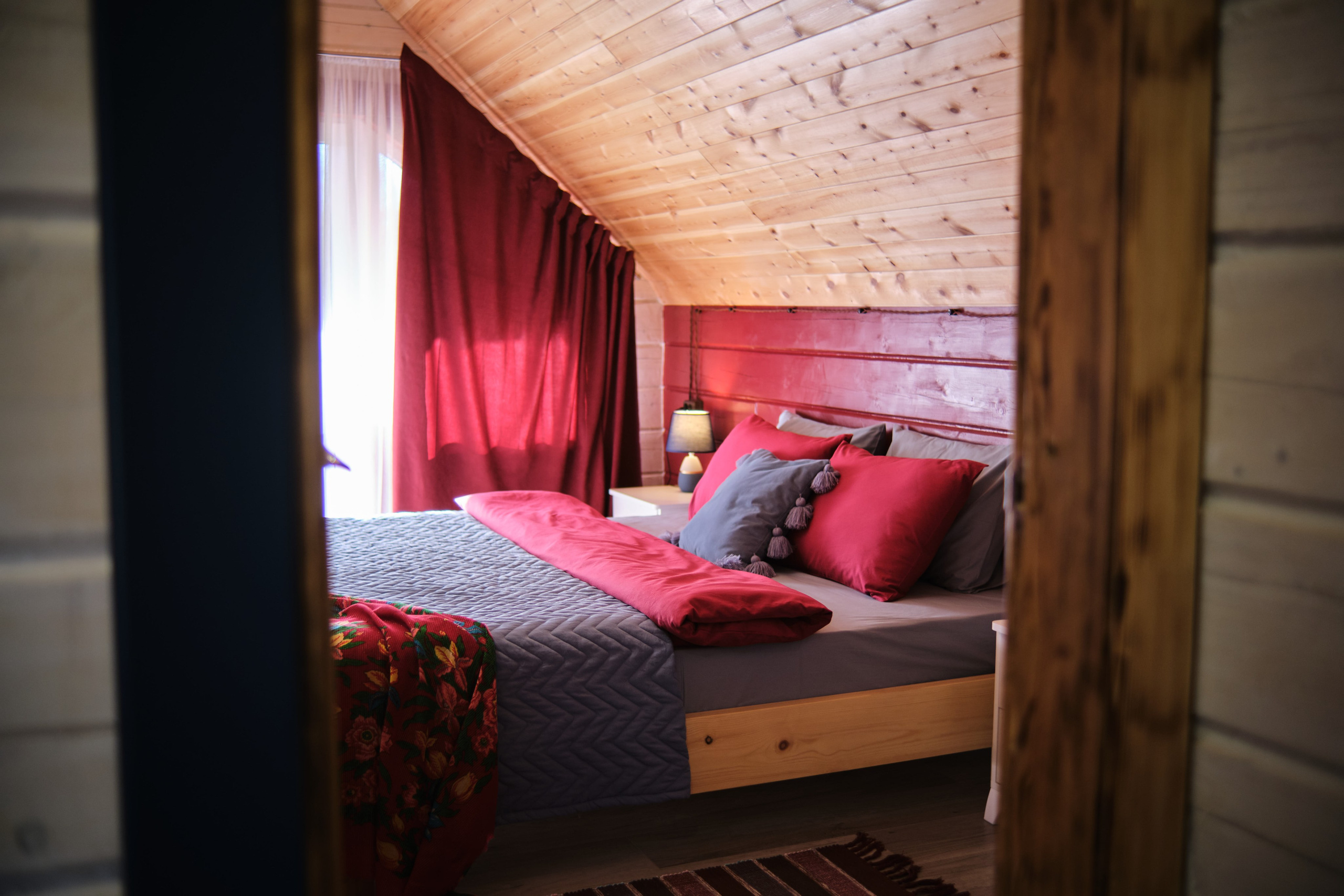 Ручейная 32. Свадебный и семейный фотограф в Новокузнецке Иван Иванов