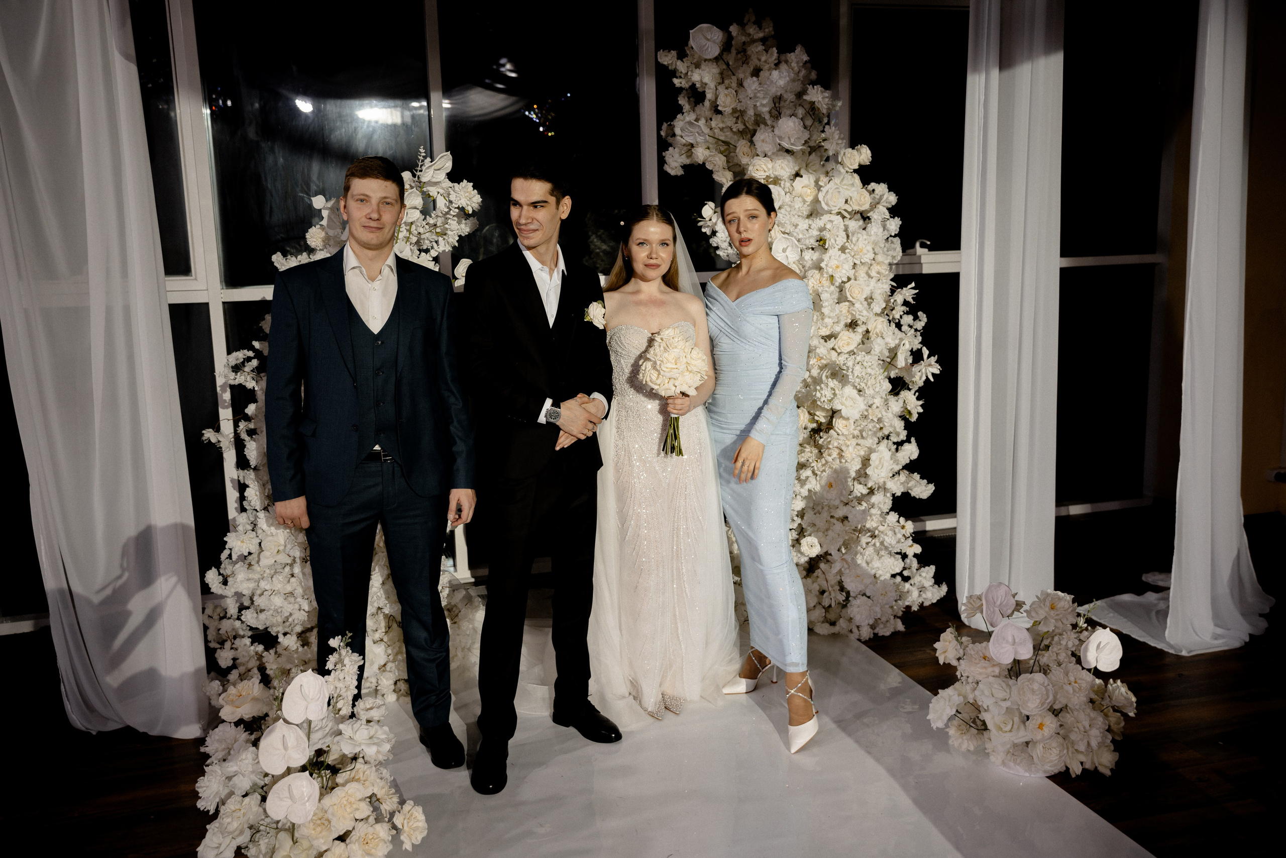 СВАДЕБНАЯ СЬЕМКА СБОРОВ В ОТЕЛЕ И ВЫЕЗД НА ЦЕРЕМОНИЮ (СНЯТО В СИБИРЕ В НИЖНЕВАРТОВСКЕ). Профессиональный фотограф, Санкт-Петербург — Виктория Богомолова