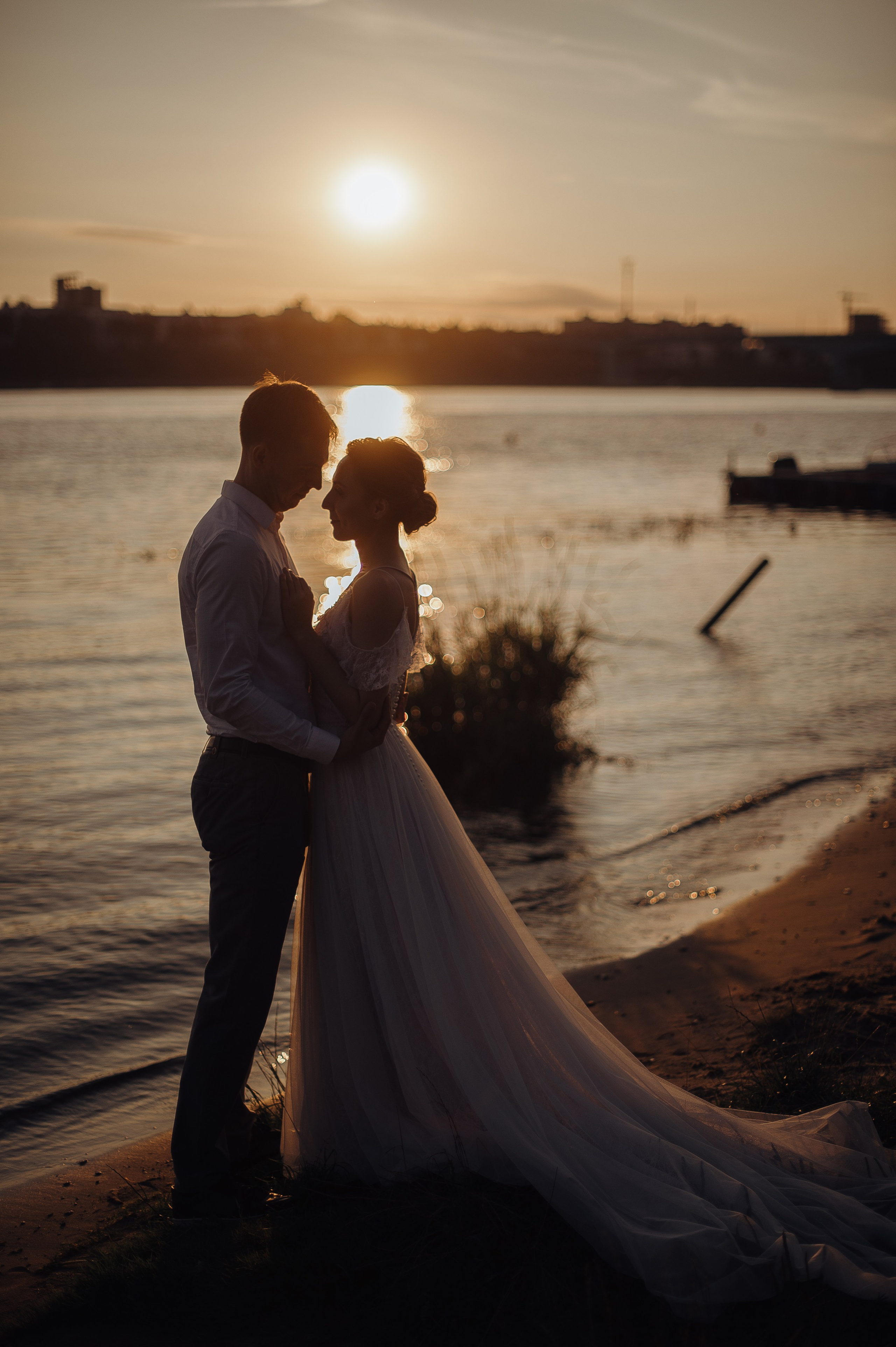Свадебный вечер Ивана и Татьяны, любовь на закате. Свадебный фотограф в Ярославле Денис Медоваров