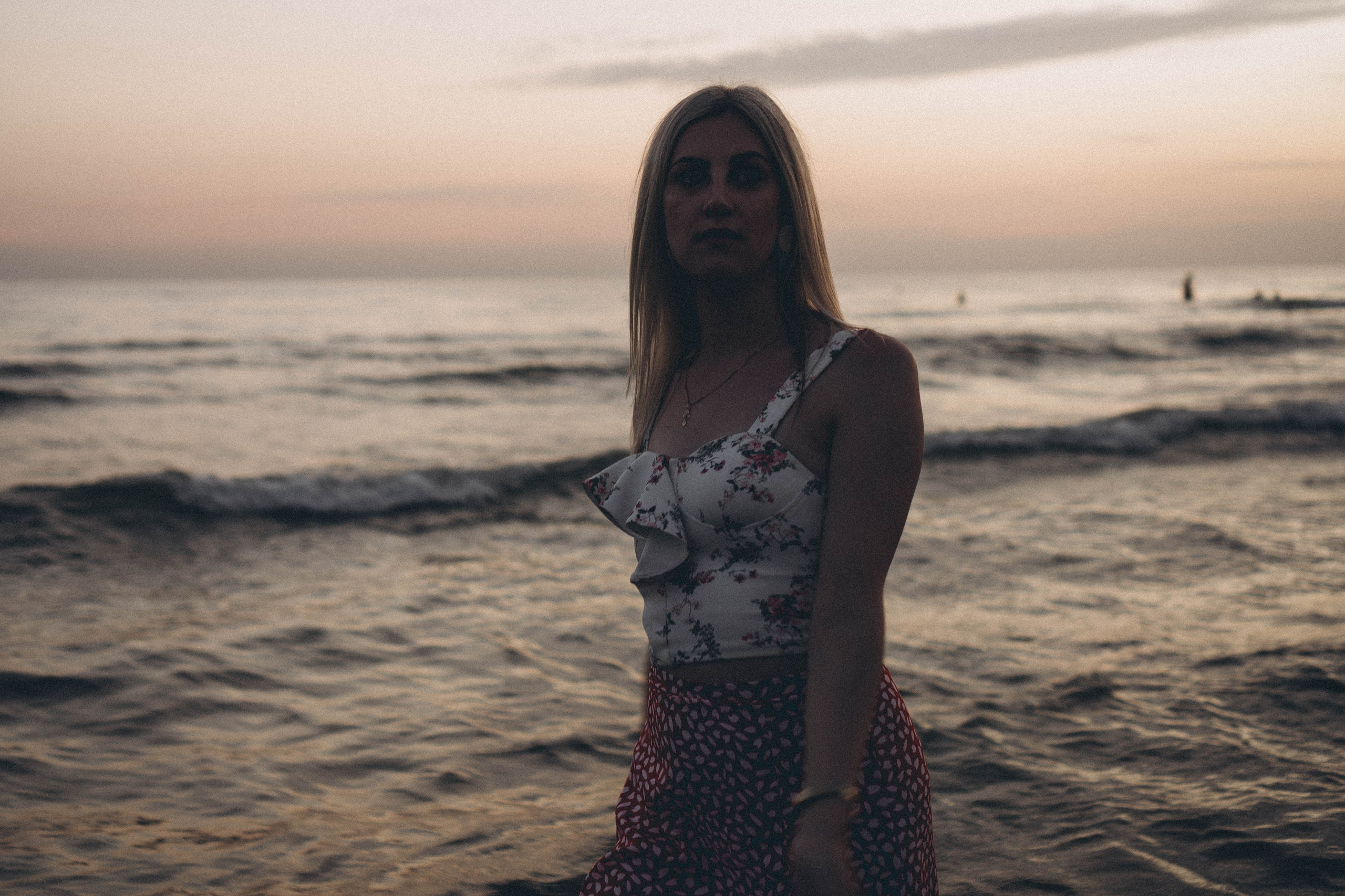 Июльский вечер на берегу черного моря. Профессиональный фотограф, Санкт-Петербург — Виктория Богомолова