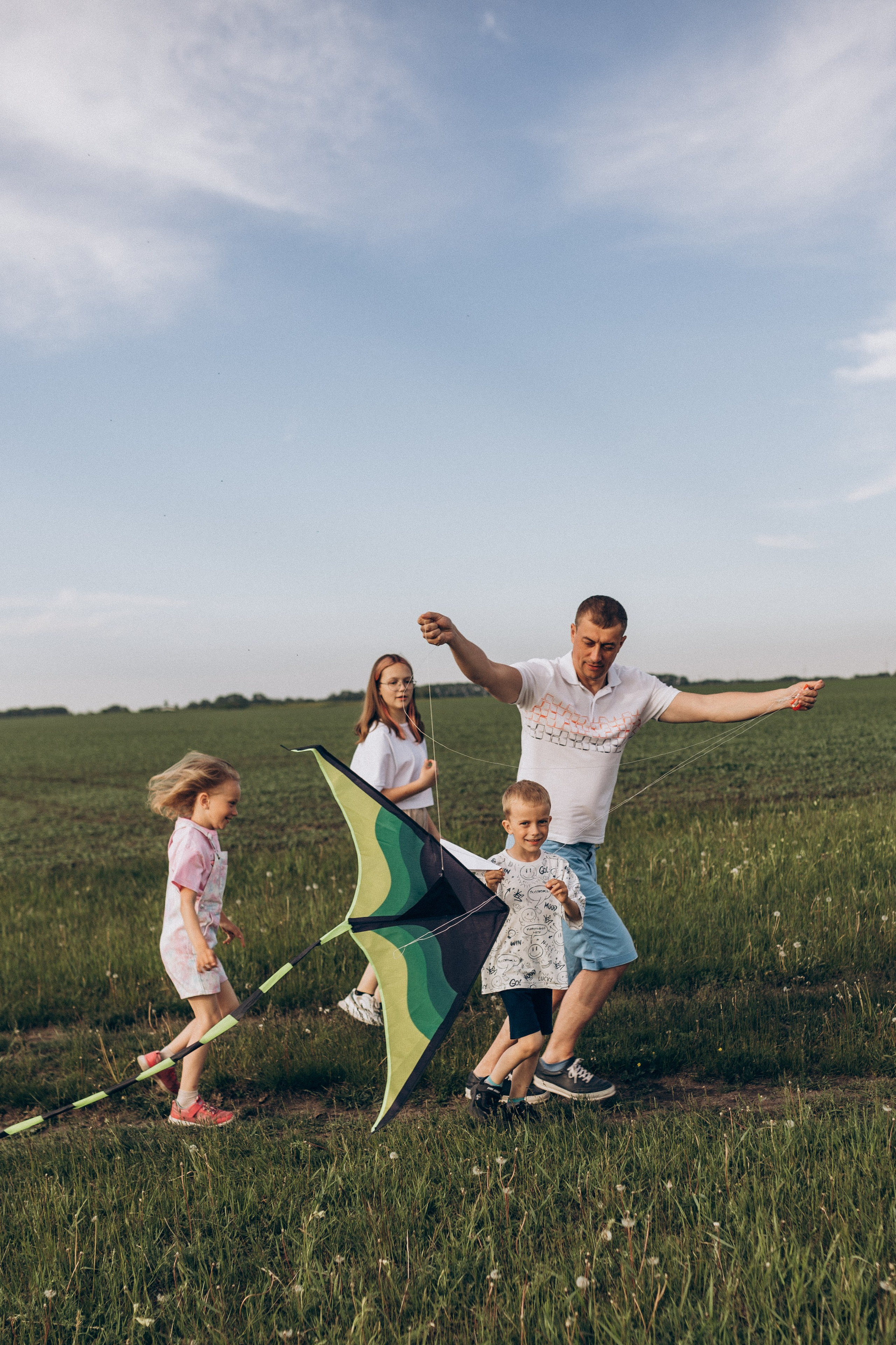 Иван, София, Лилия и Егор. Семейный фотограф lifestyle в Новосибирске Елена Шпилевая