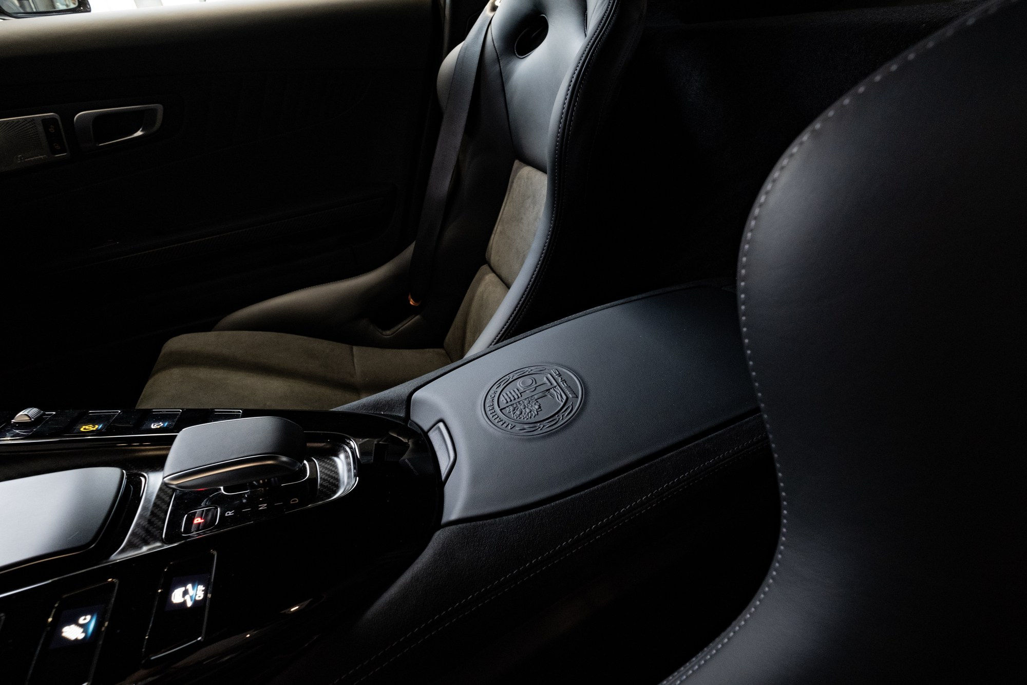 Рекламная съемка автомобилей. Автоспортивный бренд фотограф в Москве — Виктория Логинова