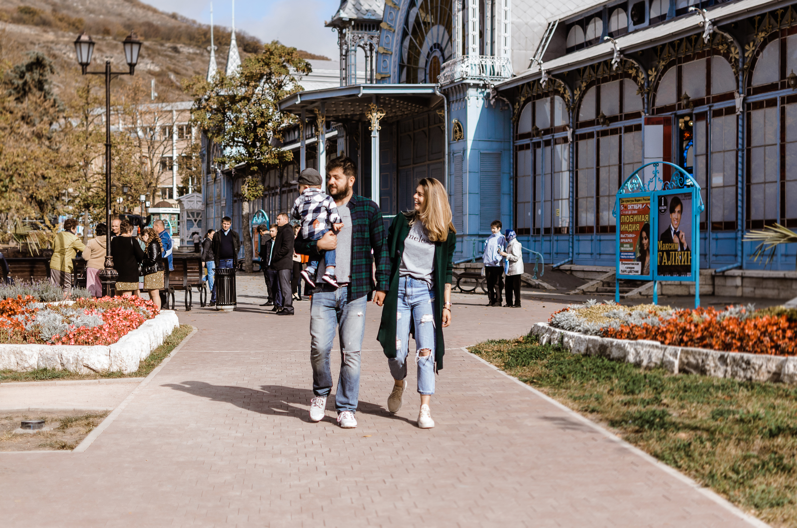 Семейная фотосессия, парк цветник. Пятигорск, КМВ. Фотограф Ольга Дзюба. Фототерапия как зеркало души. КМВ