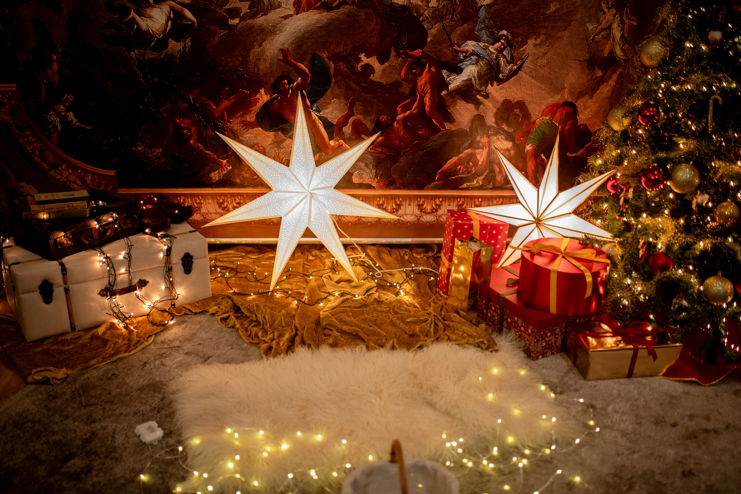 CHRISTMAS FOR VIKTOR AND ALEKSANDR. Anastasiia Antoniuk portrait, family and couple photographer, Portugal