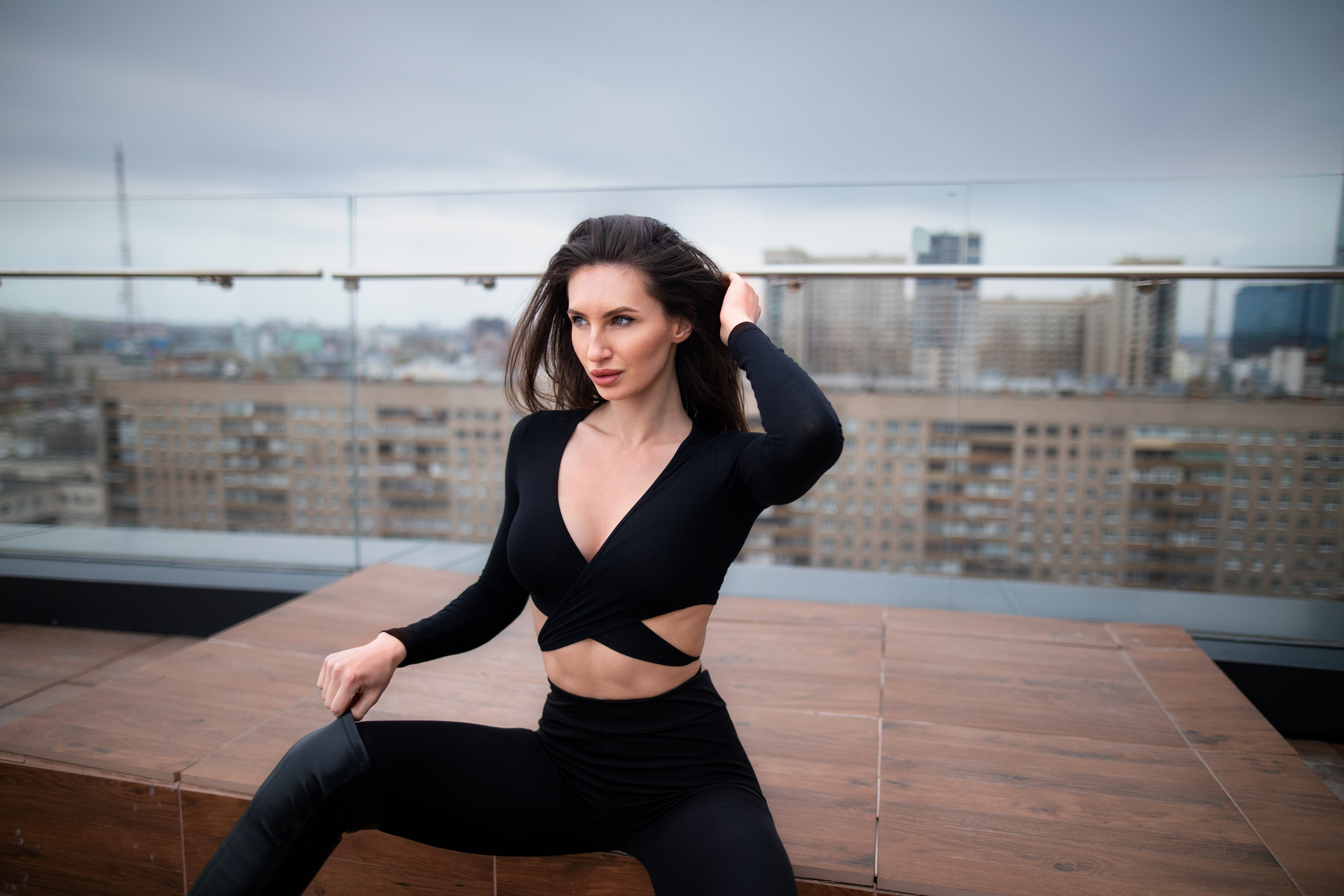 Фотосет с Викторией на крыше бизнес-центра в формате для «себя»