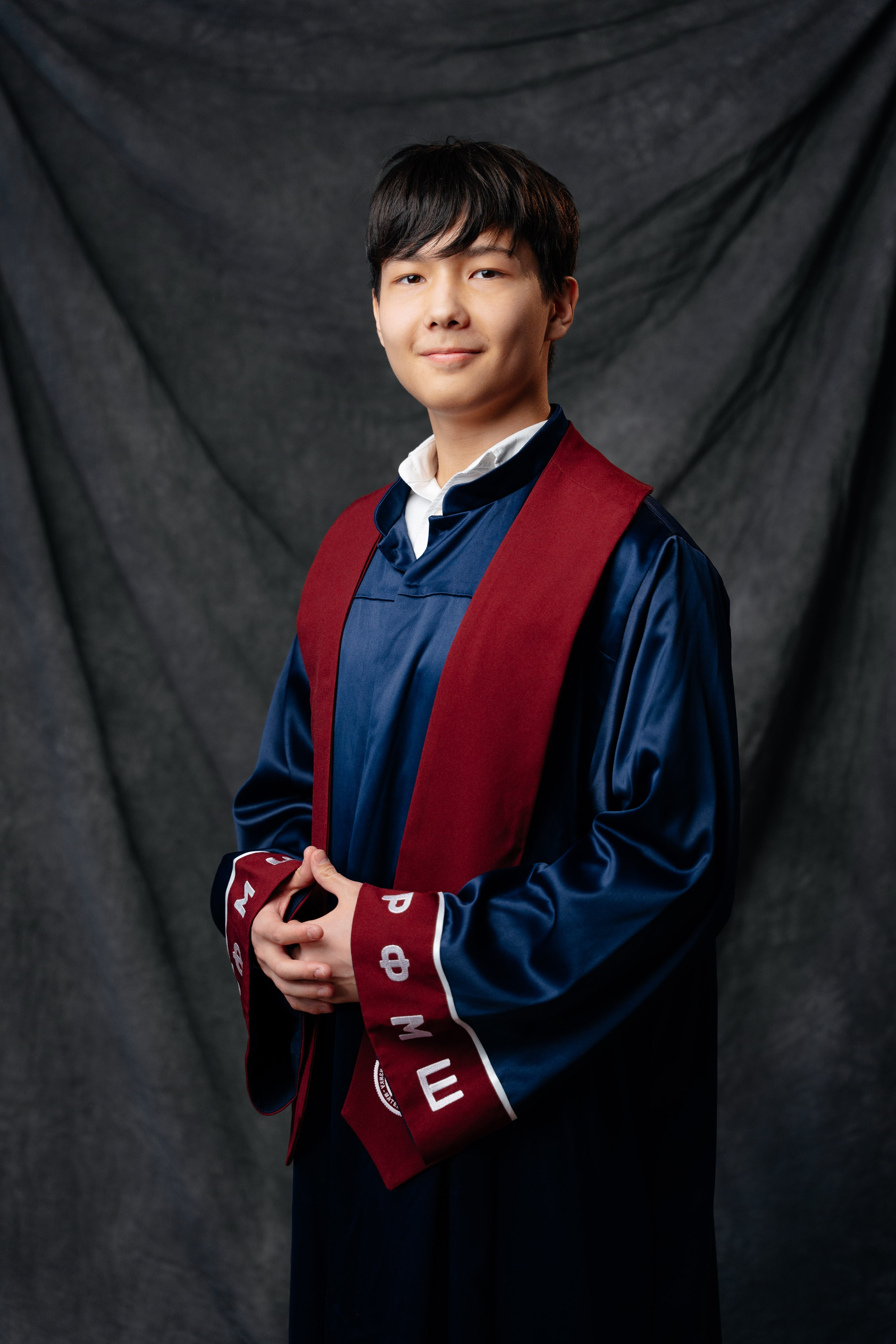 Портреты. Выпускные альбомы в Нур-Султане (Астана) и по всему Казахстану