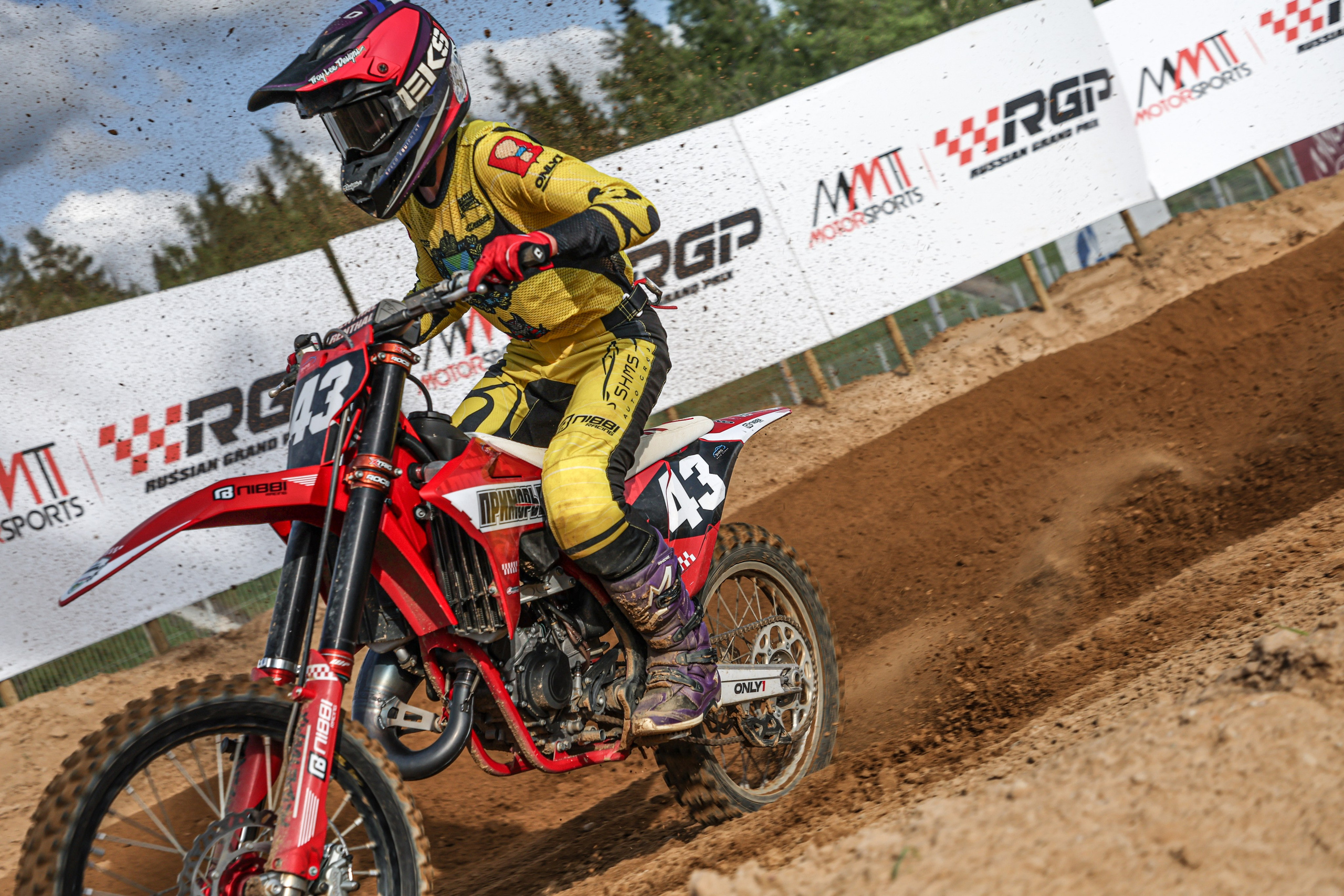 Мотокросс. Спортивный фотограф в Сочи Красной поляне Сергей Канада