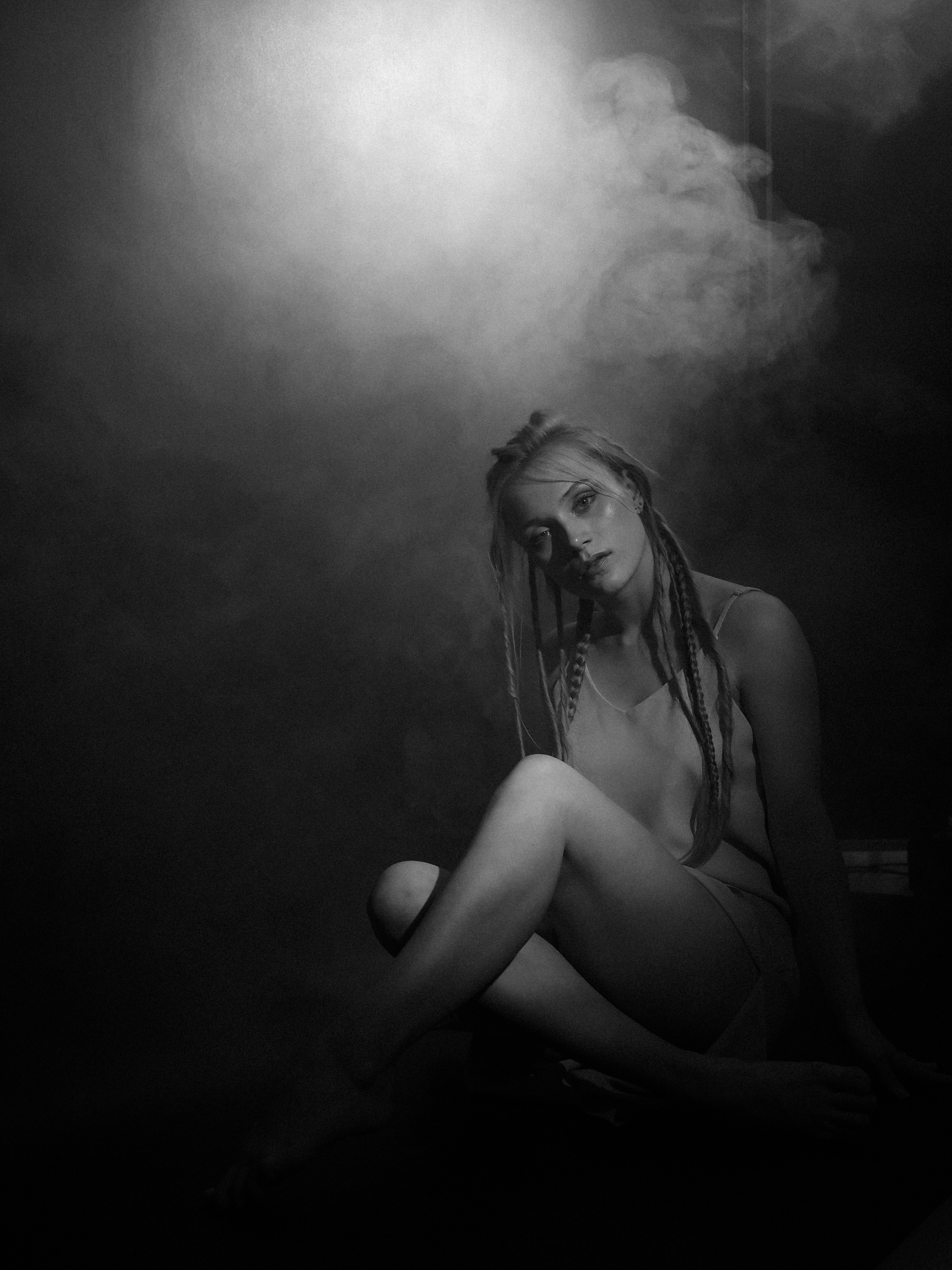 Студийный свет — дым. Фотограф Рязань. Семейный Свадебный фотограф