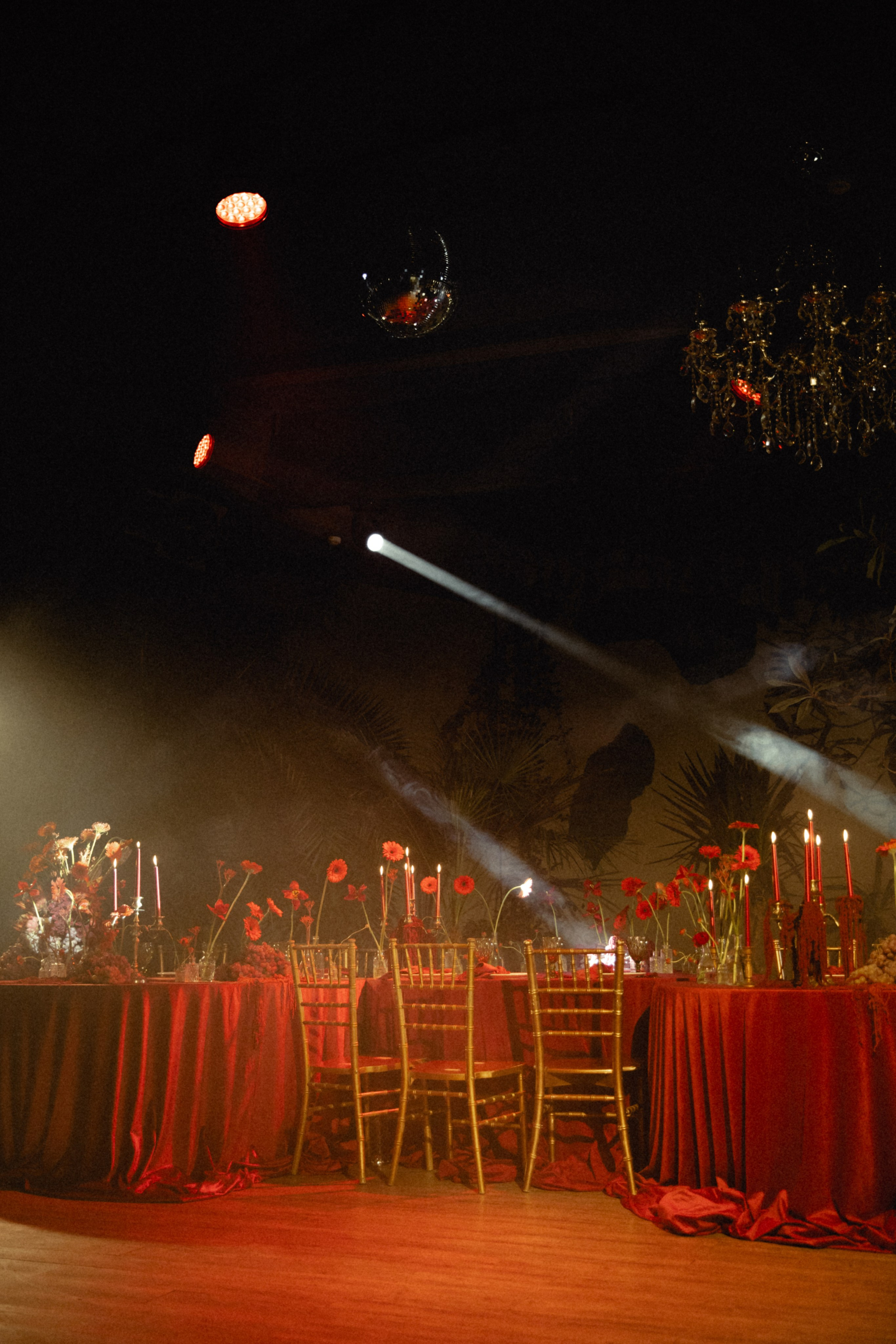 Красивая свадьба в Красном цвете. Свадебный фотограф в Краснодаре и по всему ЮФО и Миру Ольга Гусева