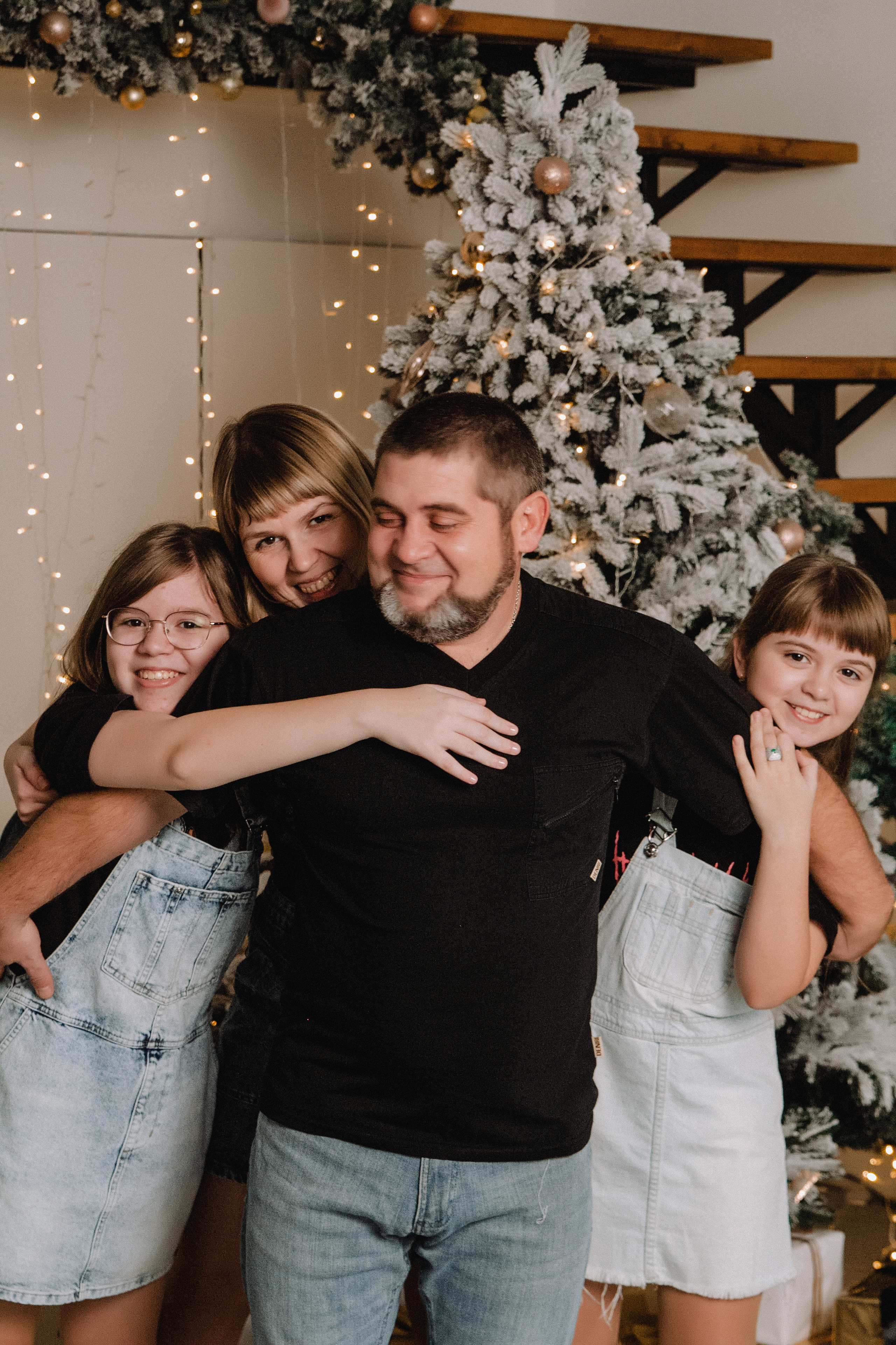 Наталья, Сергей, Лера и Наташа. Фотограф Воронеж Варвара