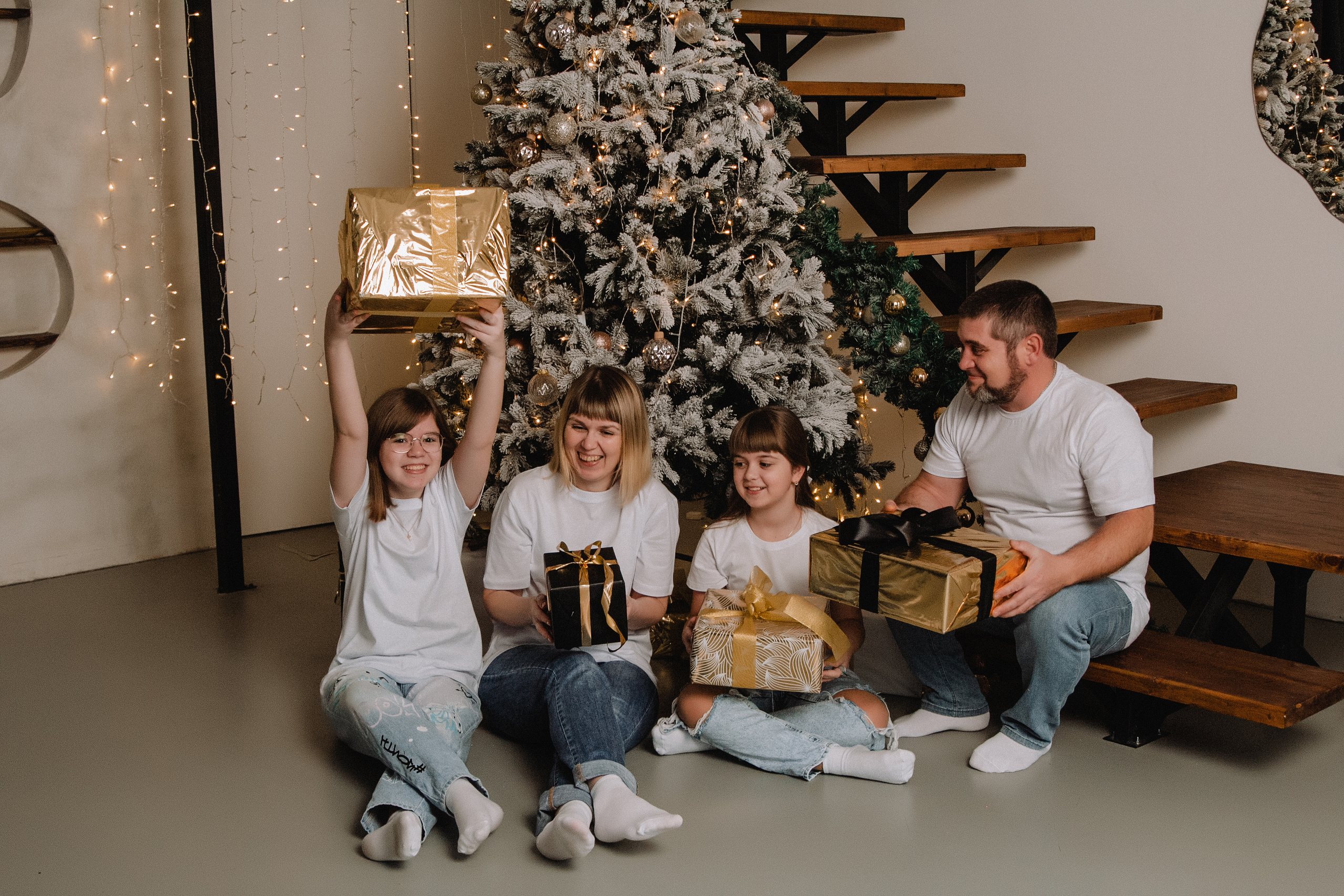 Наталья, Сергей, Лера и Наташа. Фотограф Воронеж Варвара