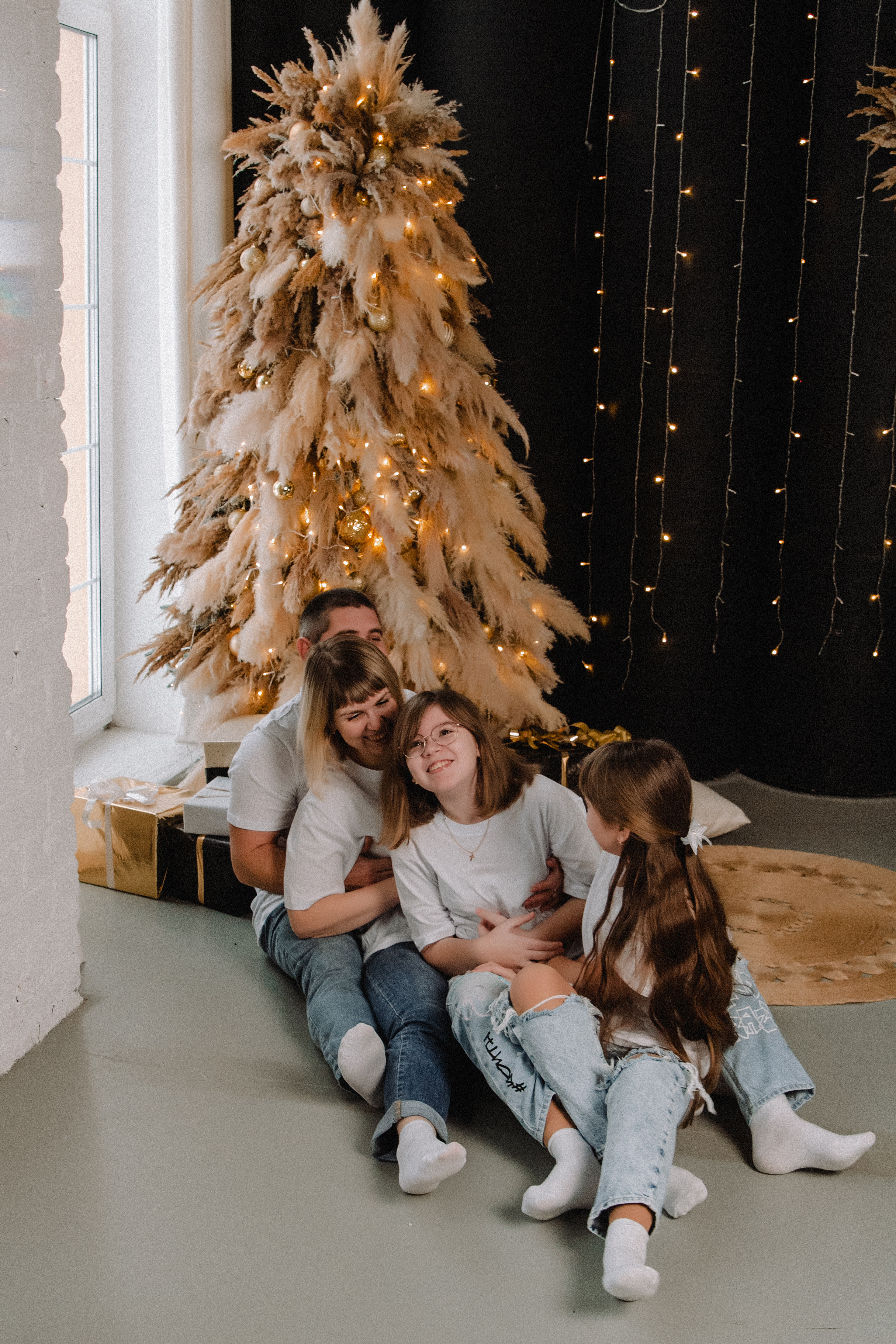 Наталья, Сергей, Лера и Наташа. Фотограф Воронеж Варвара