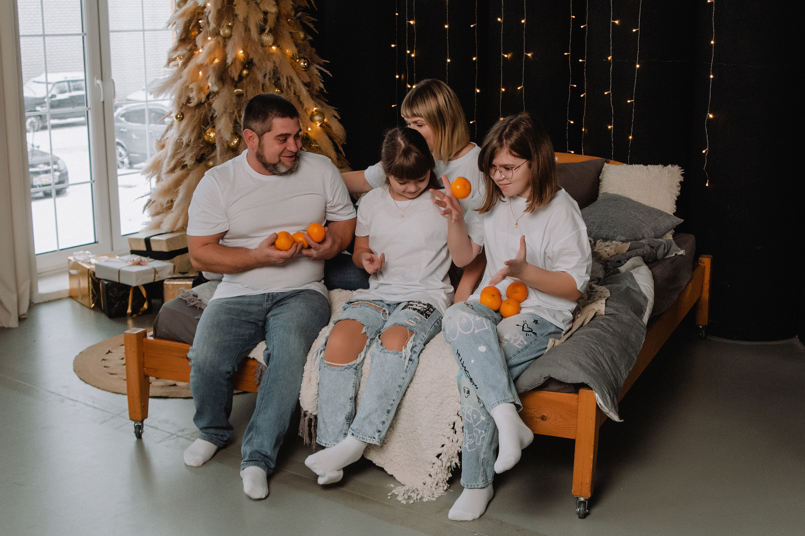 Наталья, Сергей, Лера и Наташа. Фотограф Воронеж Варвара