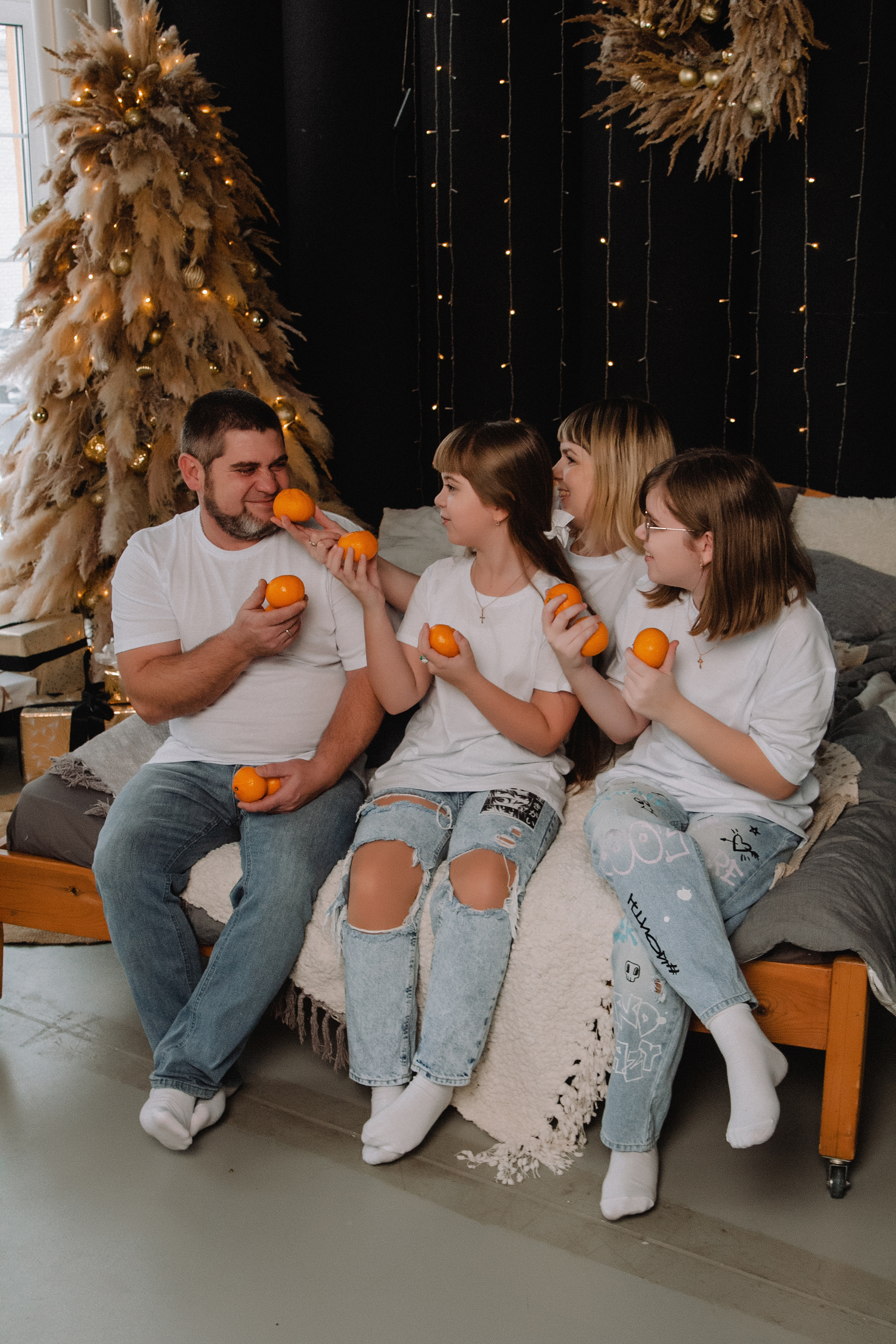 Наталья, Сергей, Лера и Наташа. Фотограф Воронеж Варвара