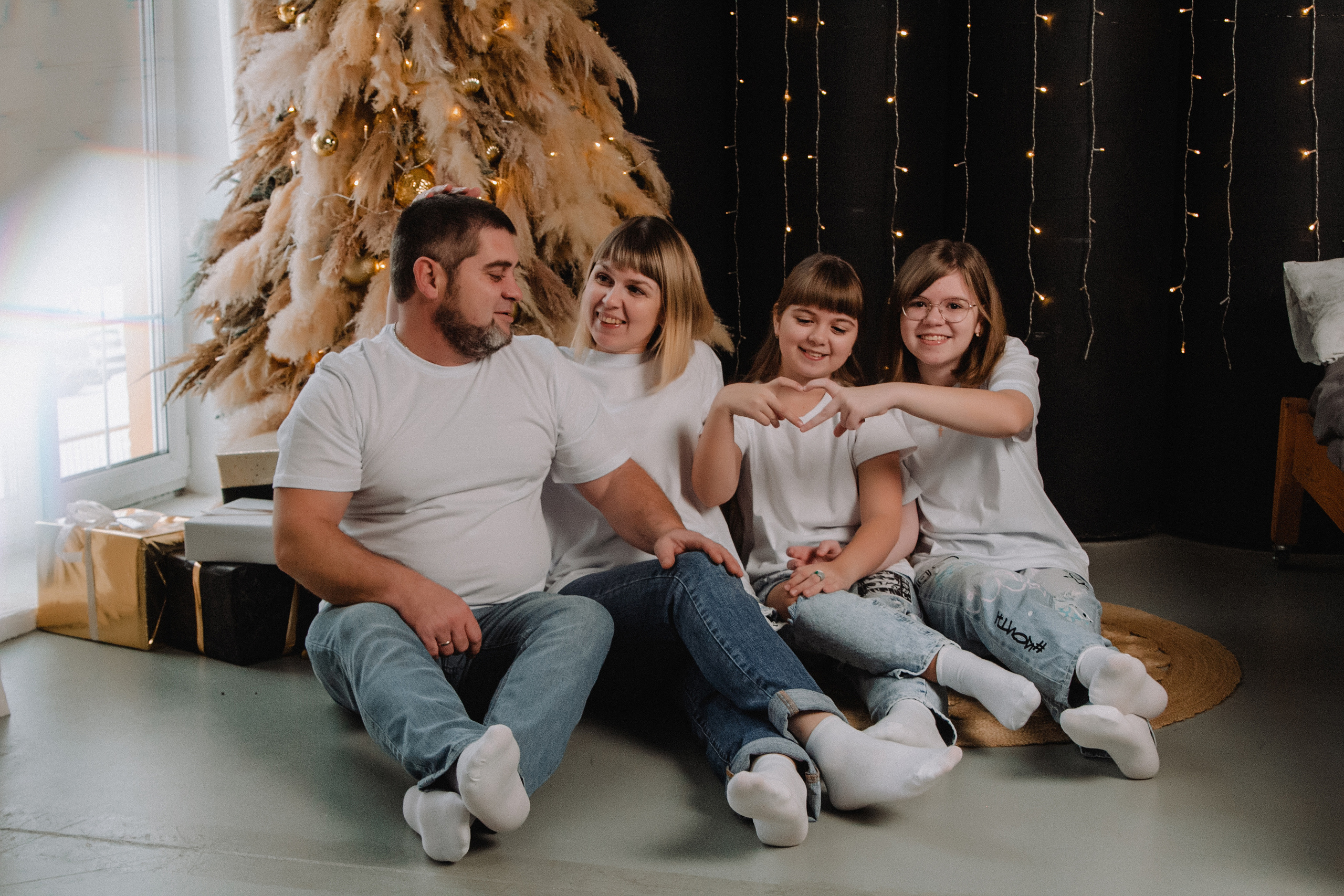 Наталья, Сергей, Лера и Наташа. Фотограф Воронеж Варвара